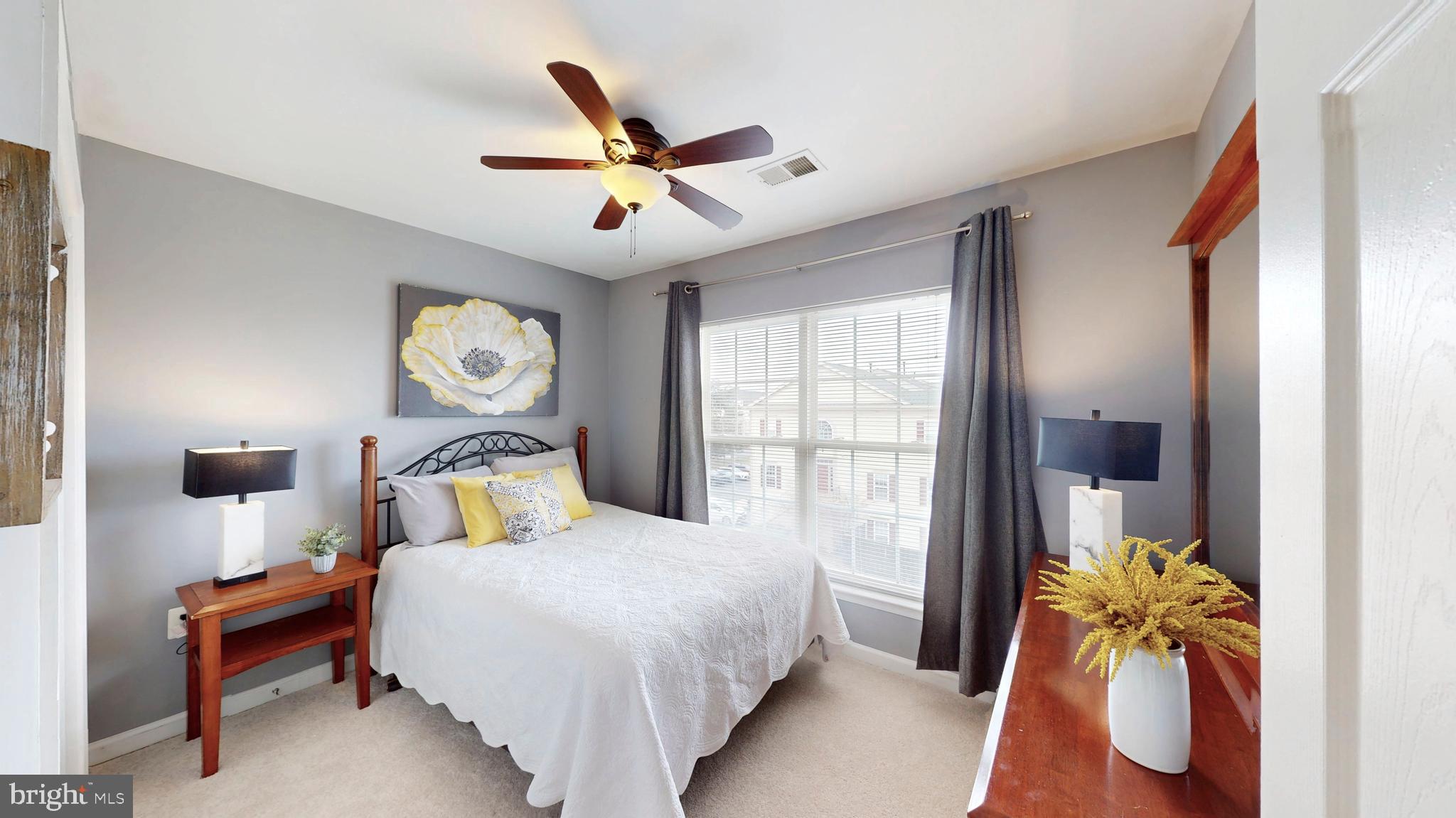 COLONNADE AT DULLES - Residential