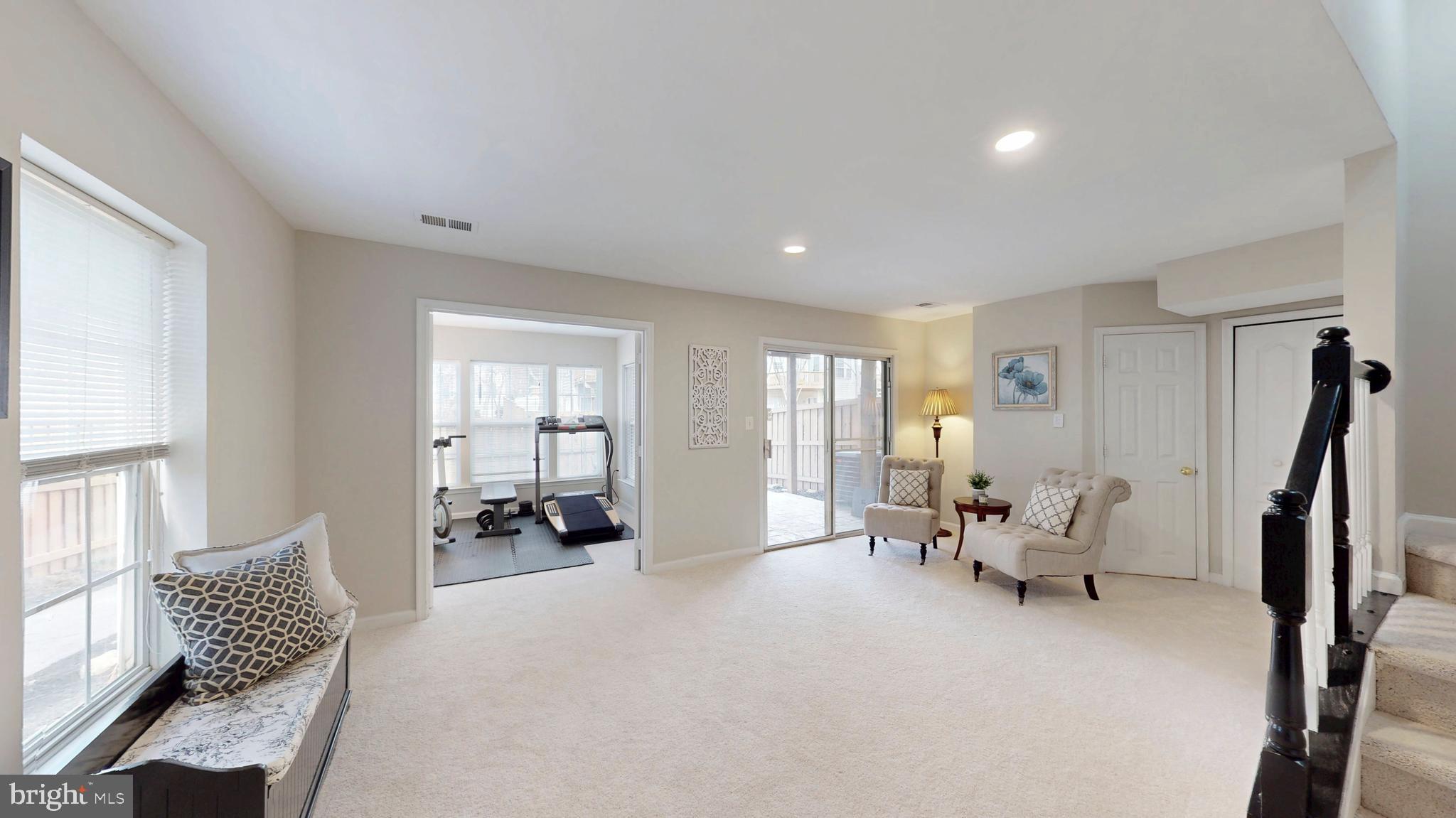 COLONNADE AT DULLES - Residential