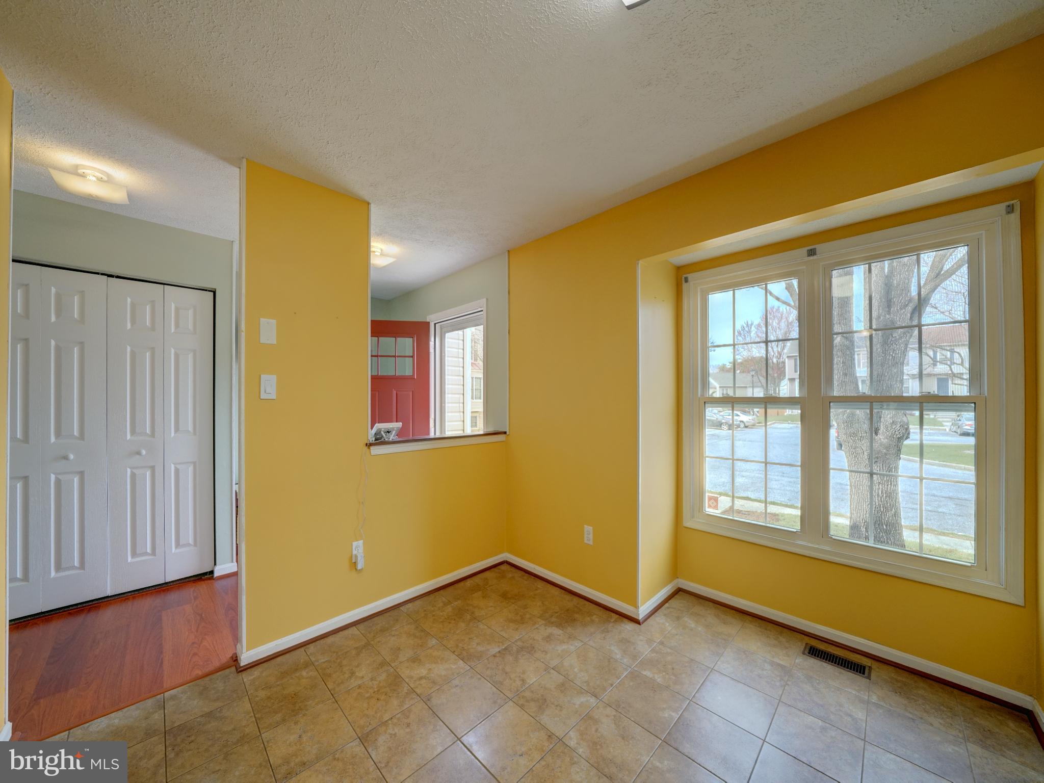 FAIRBROOK - Residential