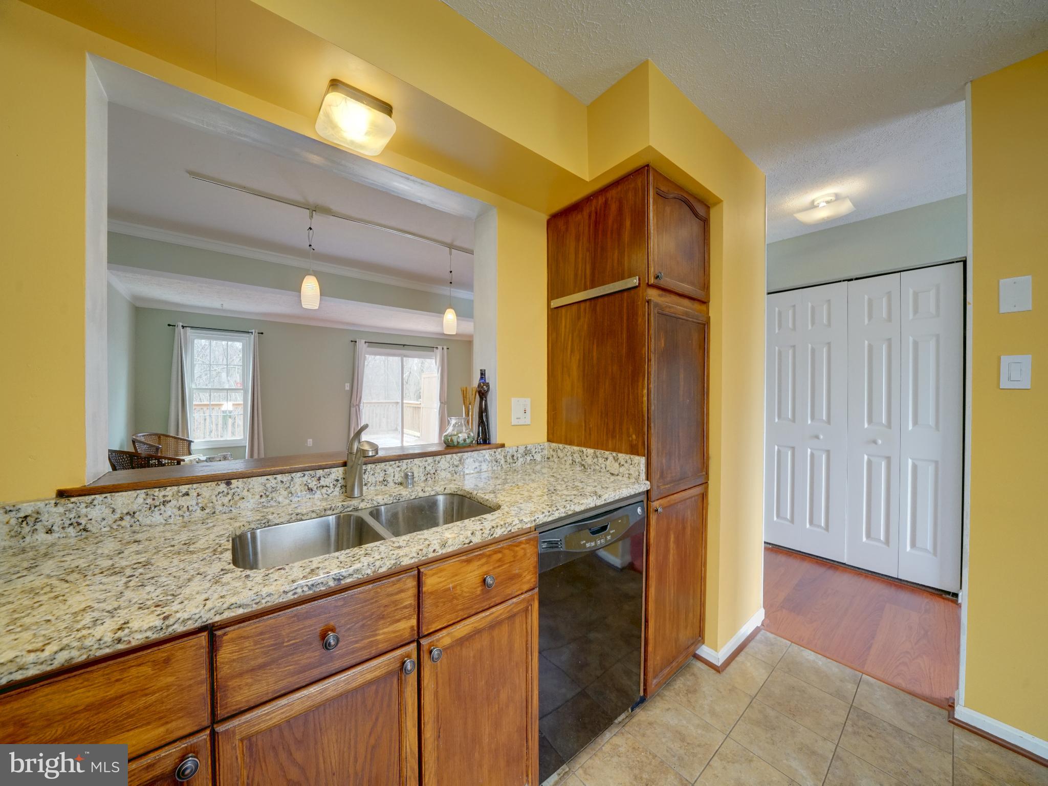 FAIRBROOK - Residential