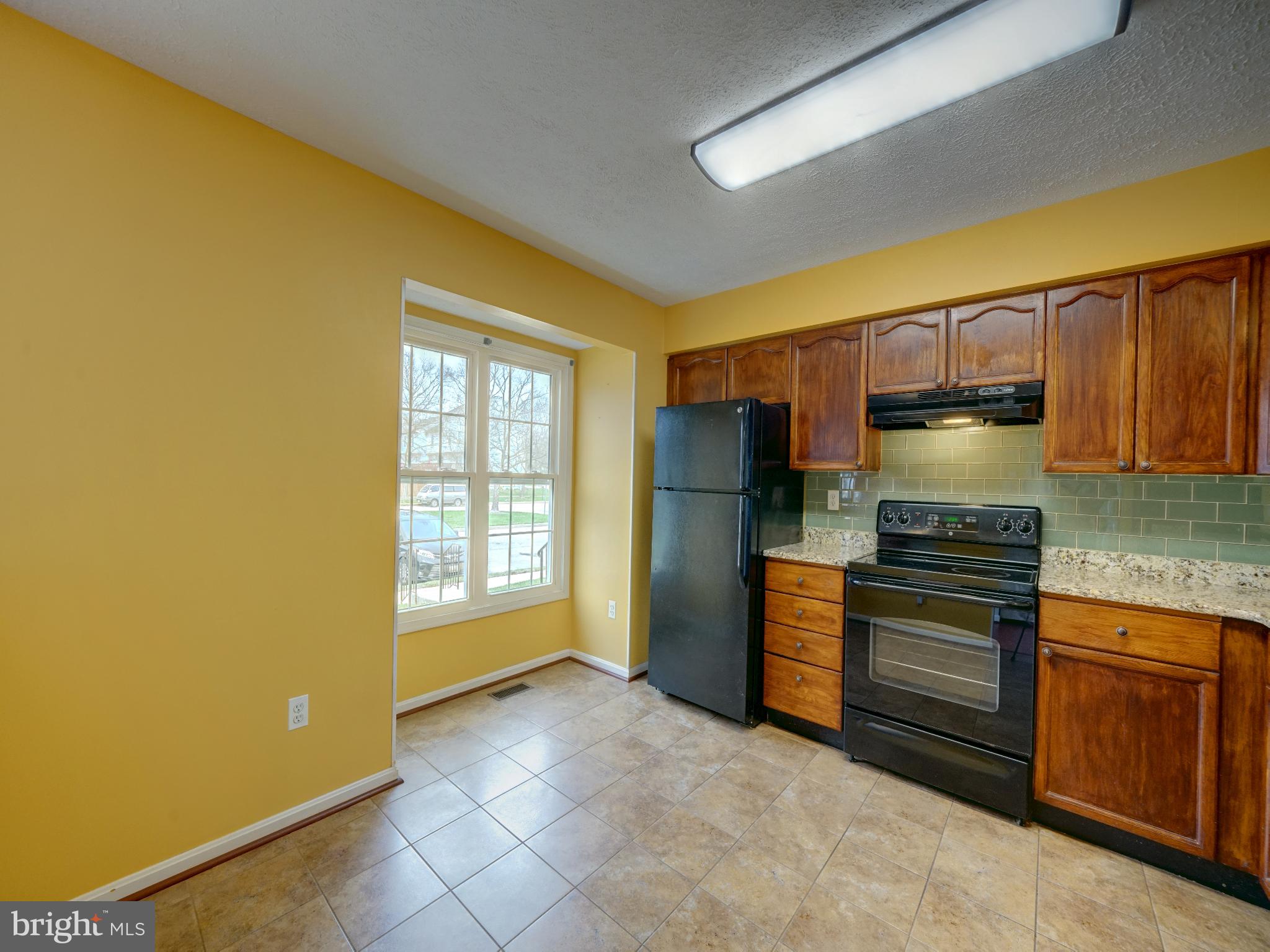 1737 WINDING BROOK WAY