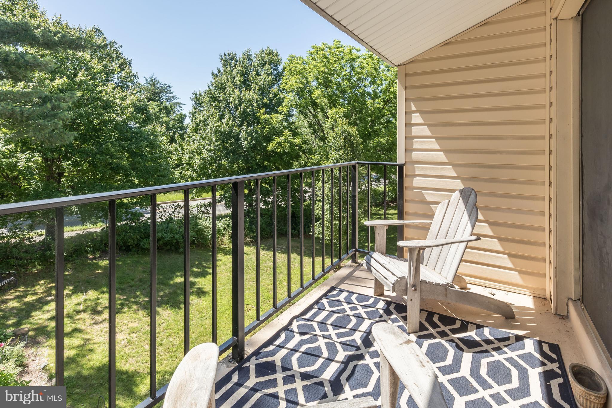 RIVA COMMONS - Residential Lease