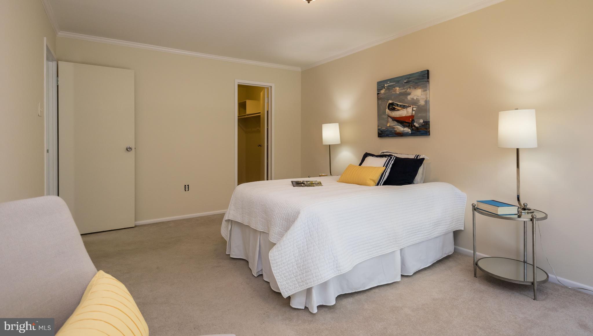 RIVA COMMONS - Residential Lease