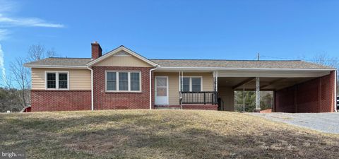 Apartment For Sale - 2621 Franklin Pike<br/> PETERSBURG, WV 26847