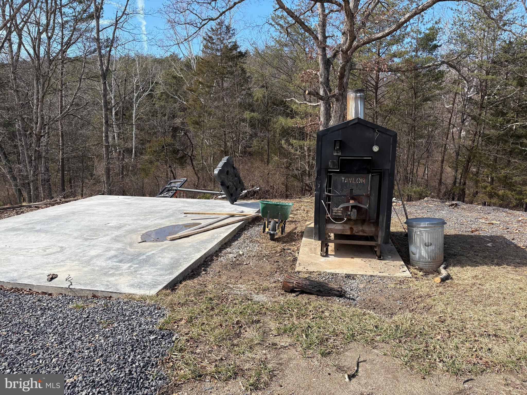 WEESE LAND - Residential