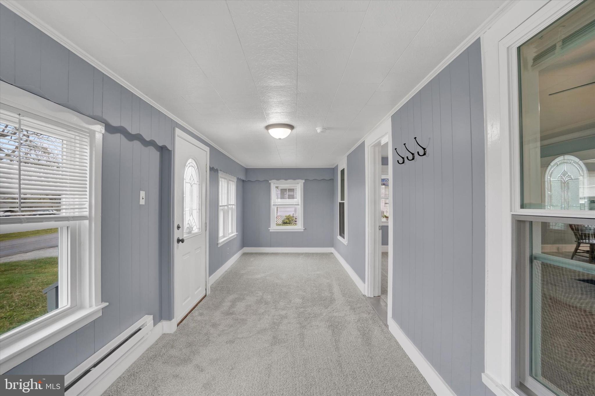 LOGANVILLE - Residential