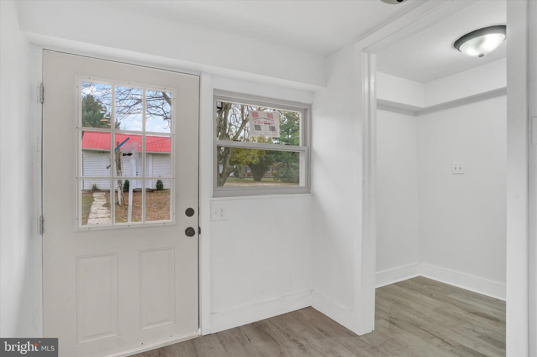 LOGANVILLE - Residential