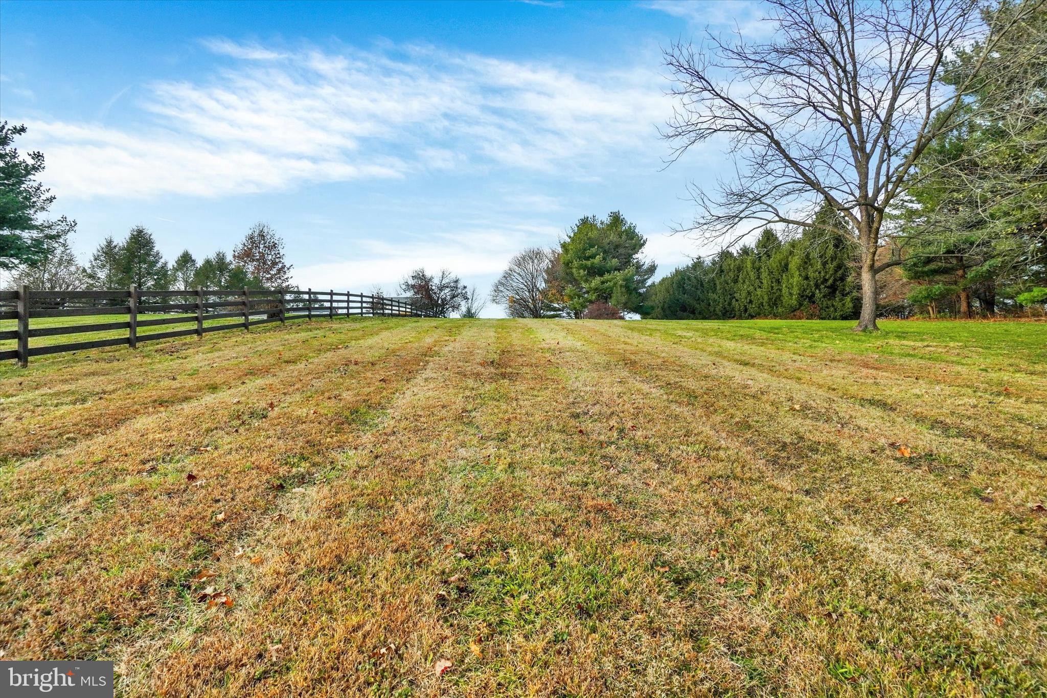 LOGANVILLE - Residential