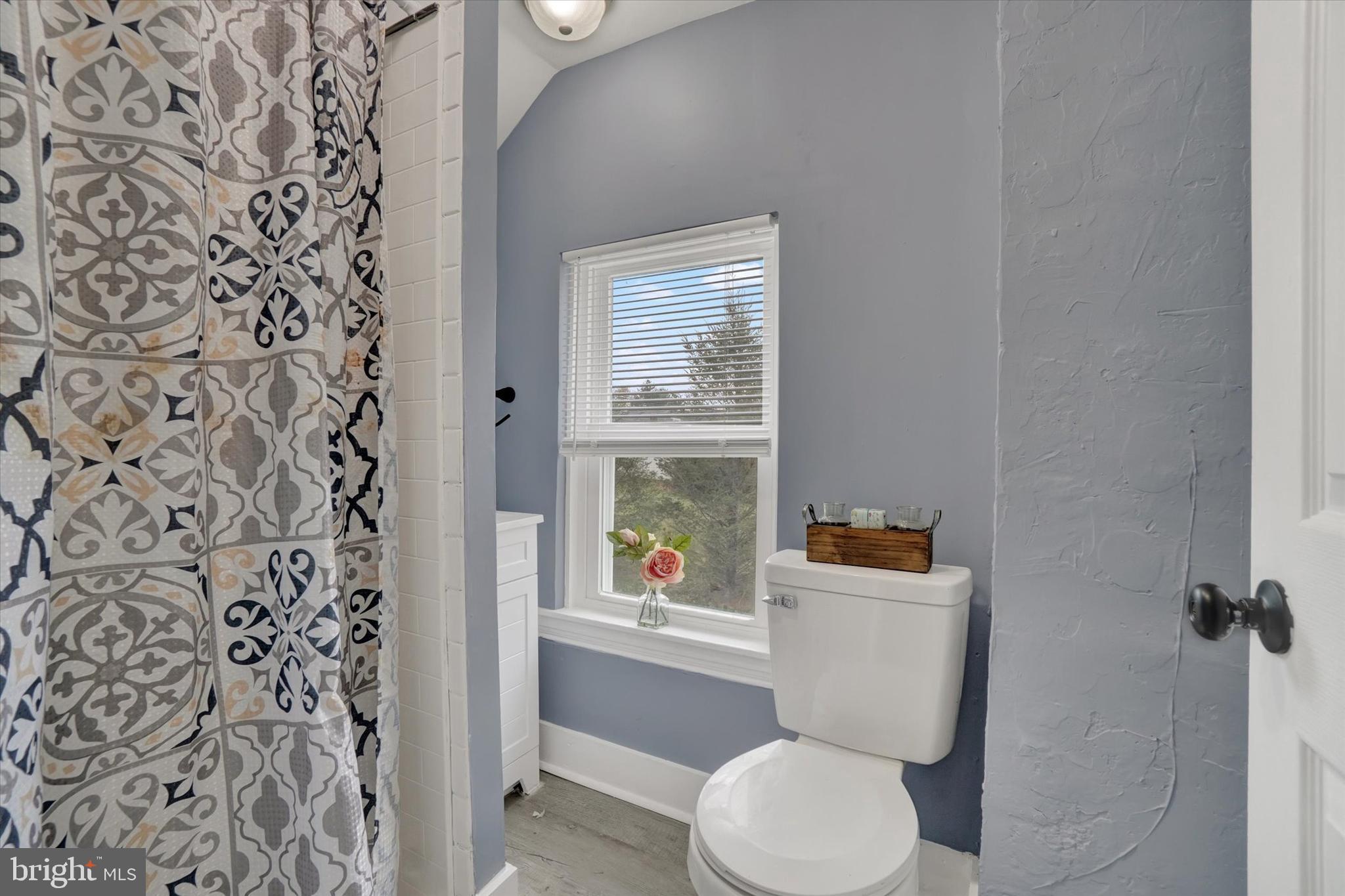 LOGANVILLE - Residential