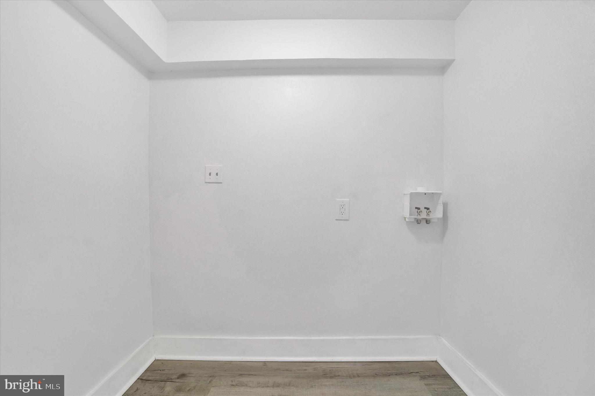 LOGANVILLE - Residential