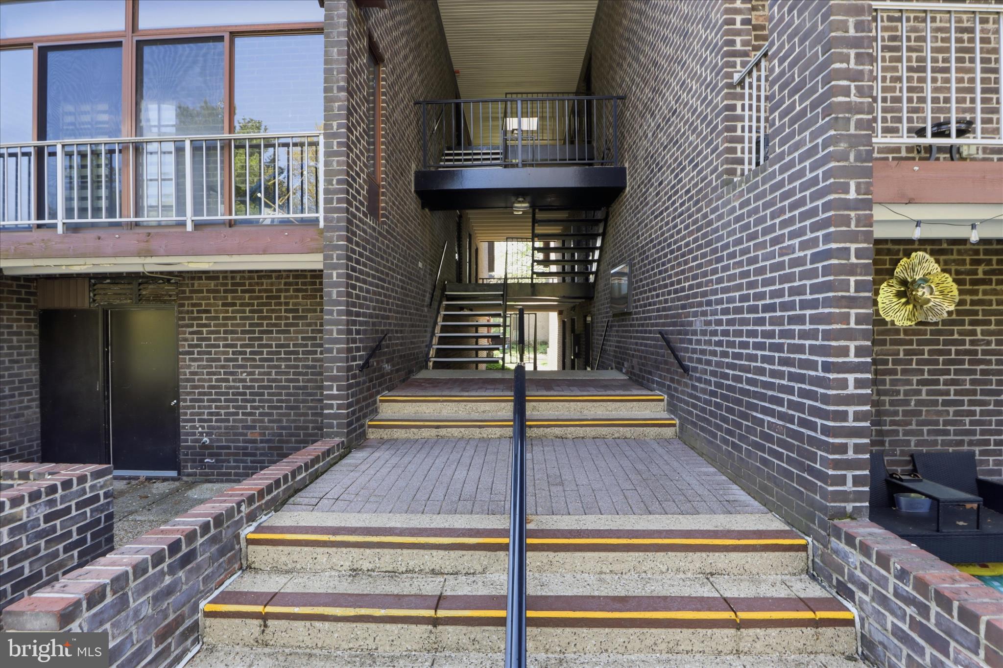 STEVENSON VILLAGE - Residential