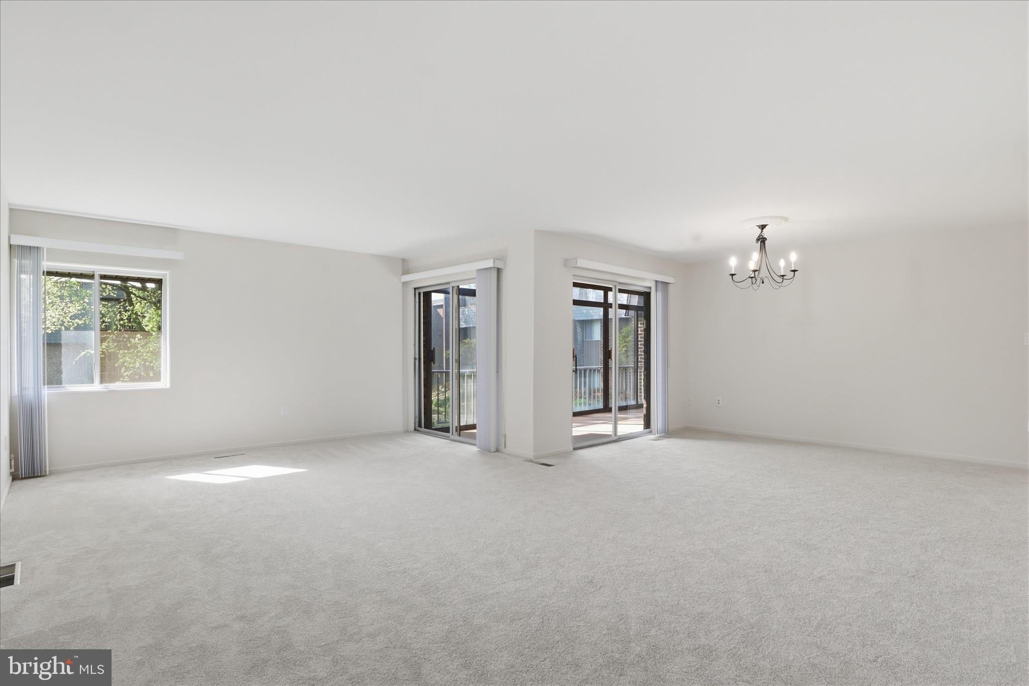 STEVENSON VILLAGE - Residential