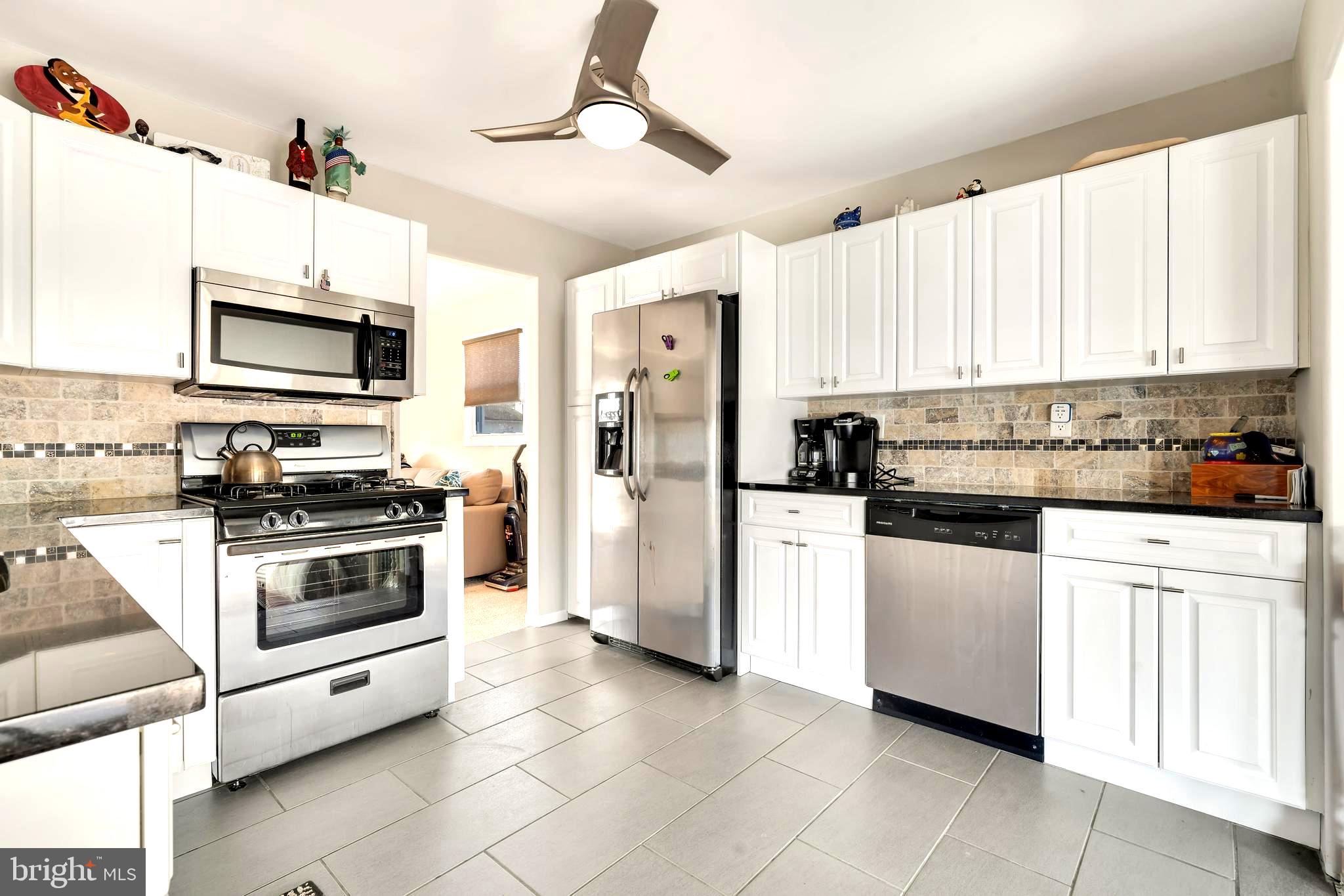 115 E RARITAN DRIVE