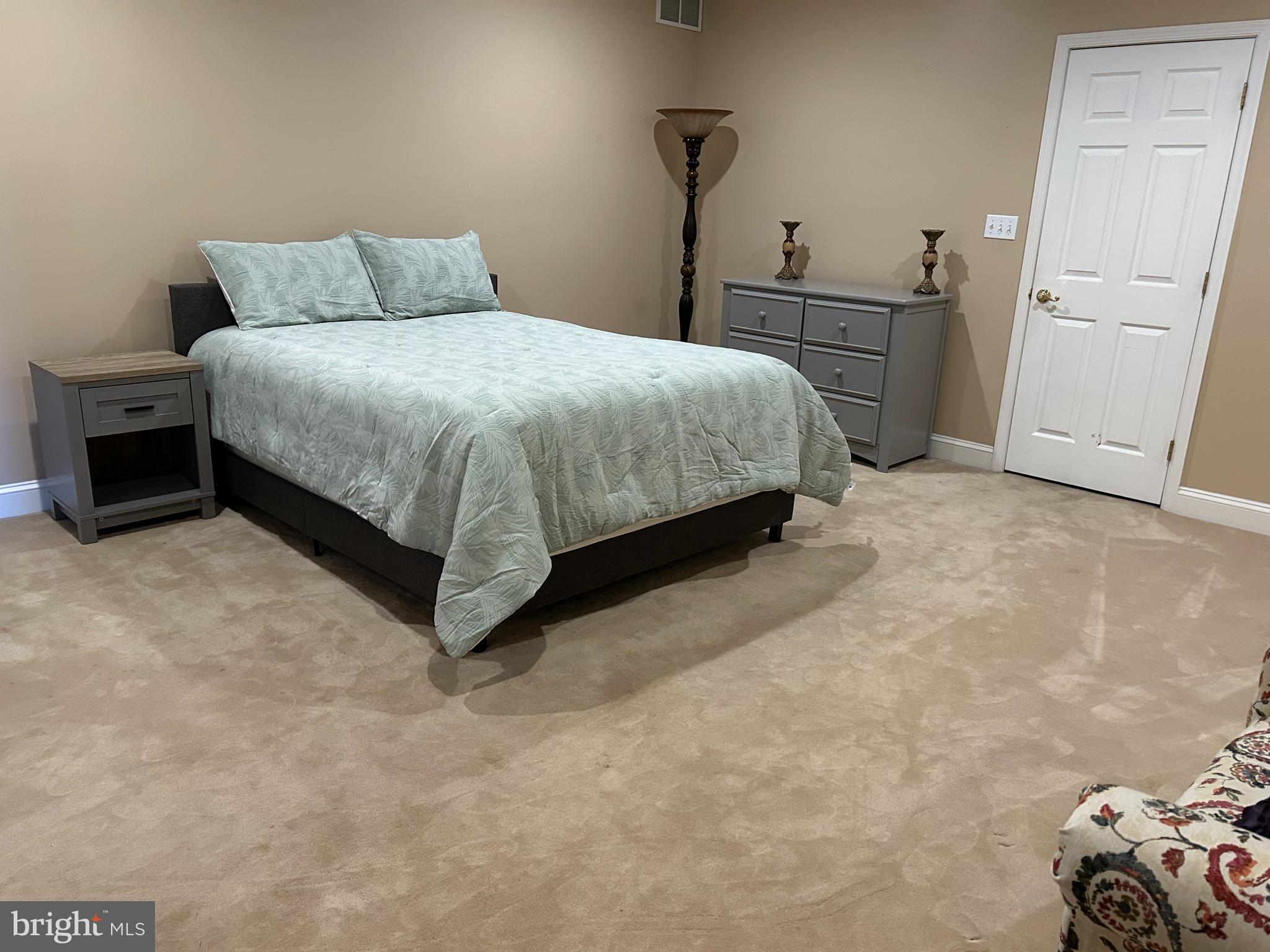 GLENVILLE MANOR - Residential Lease