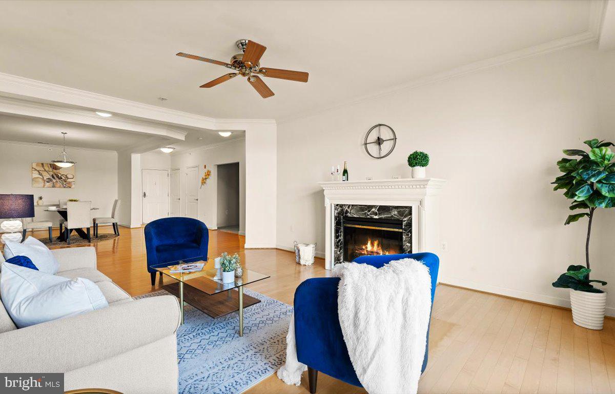 HARBOR POINT EAST CONDO - Residential