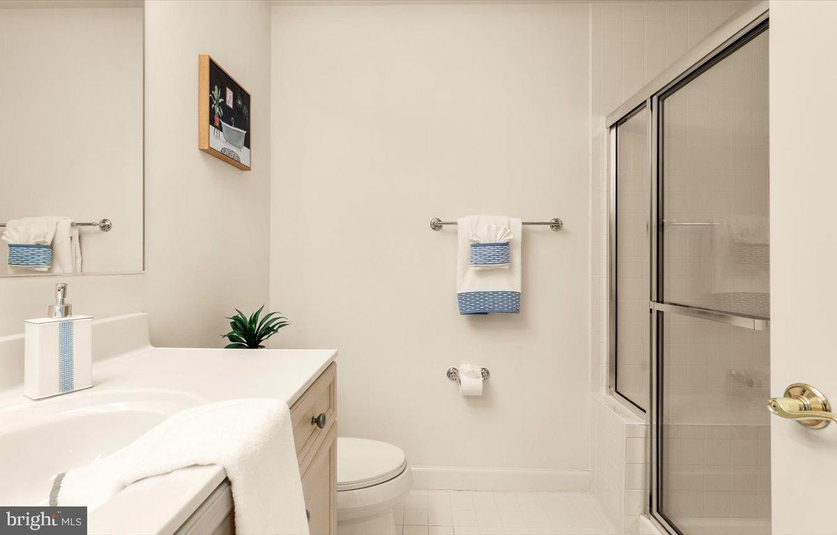 HARBOR POINT EAST CONDO - Residential