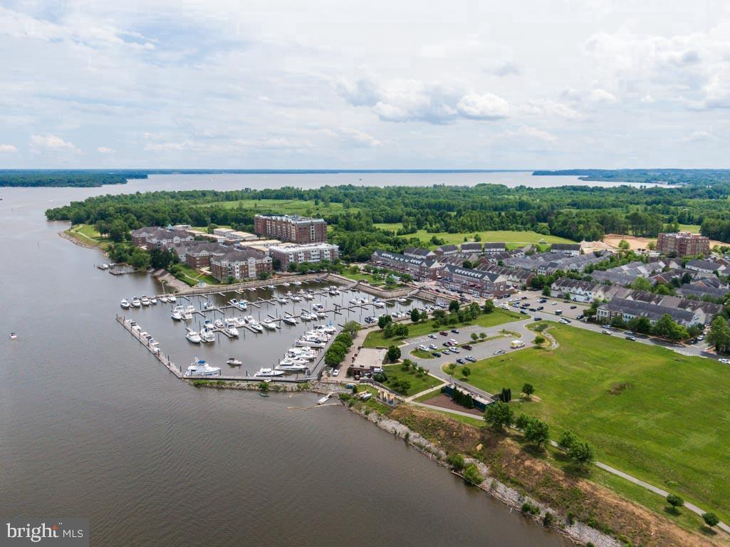 HARBOR POINT EAST CONDO - Residential