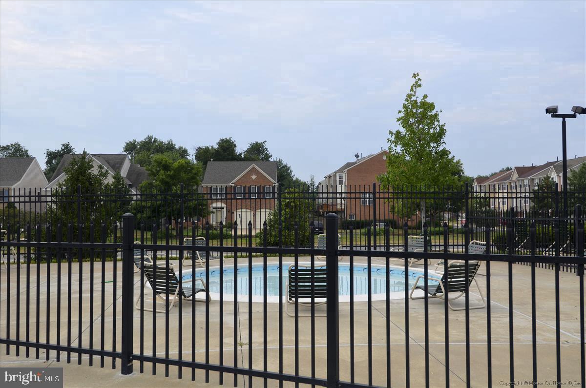 HARBOR POINT EAST CONDO - Residential