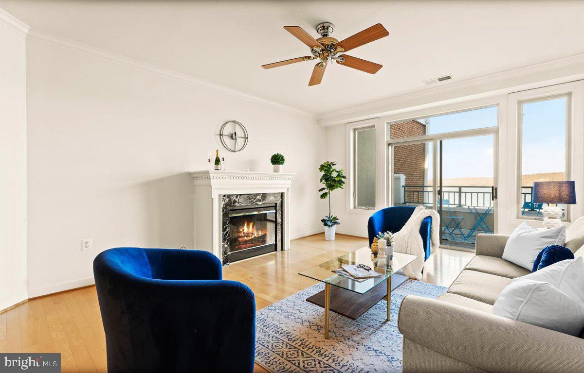 HARBOR POINT EAST CONDO - Residential