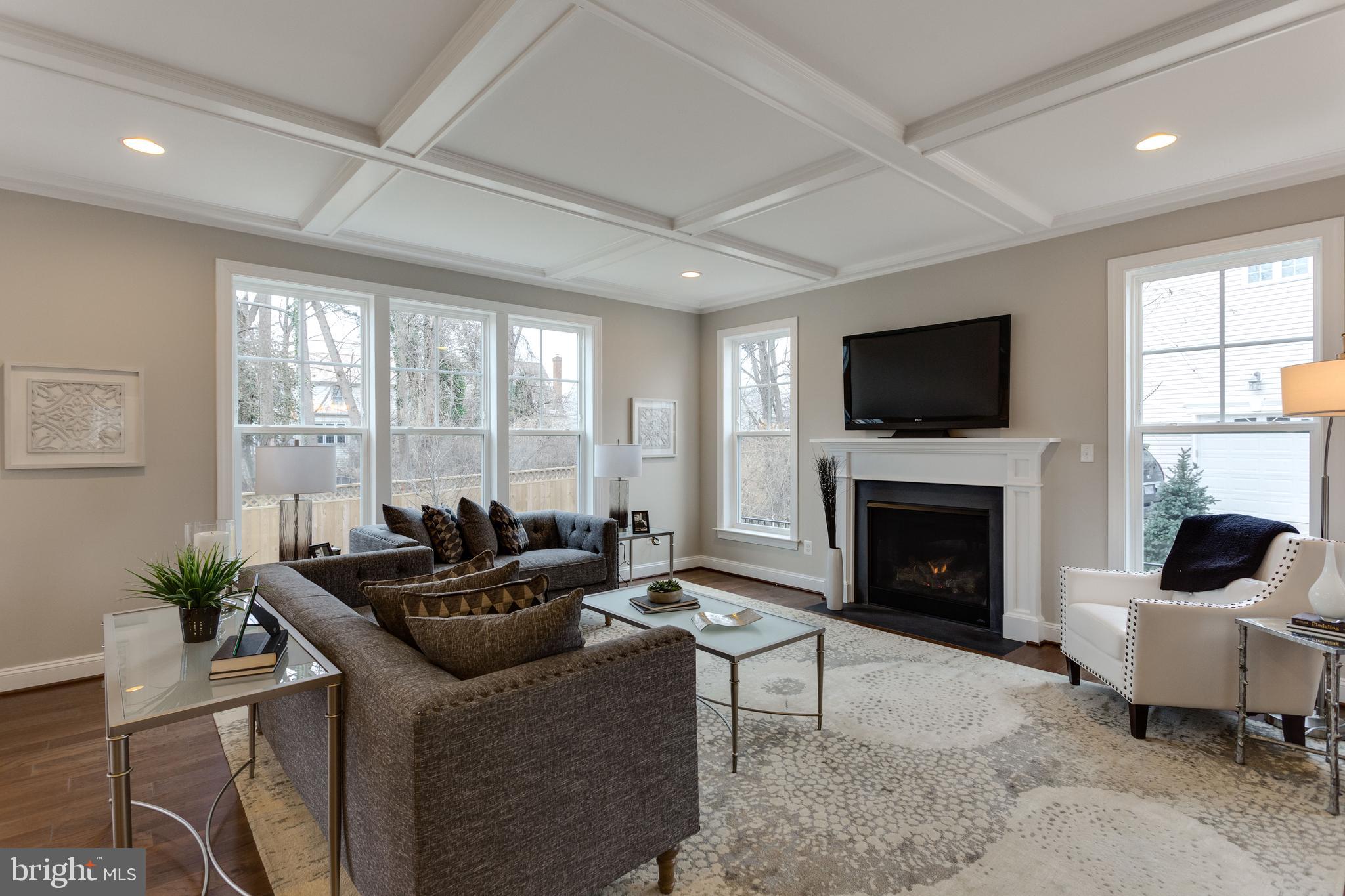 DEVON PARK - Residential