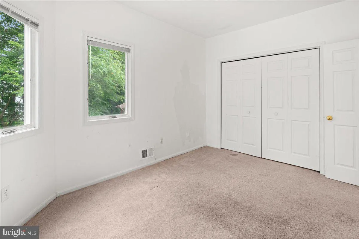 Monmouth Junction, New Jersey 08852, United States, 3 Bedrooms Bedrooms, ,3 BathroomsBathrooms,Residential,Active,155698