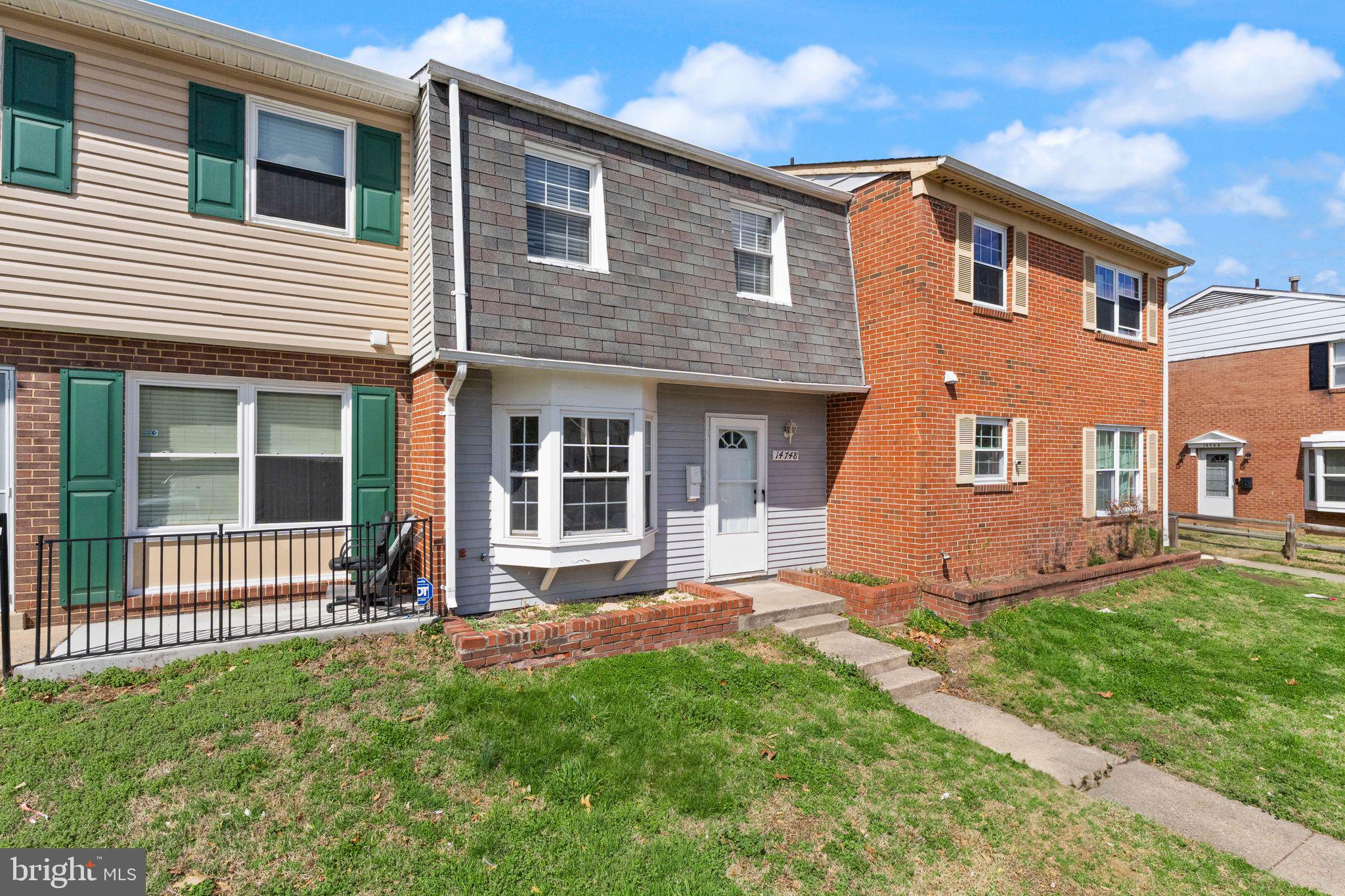 WILLOWBROOK - Residential