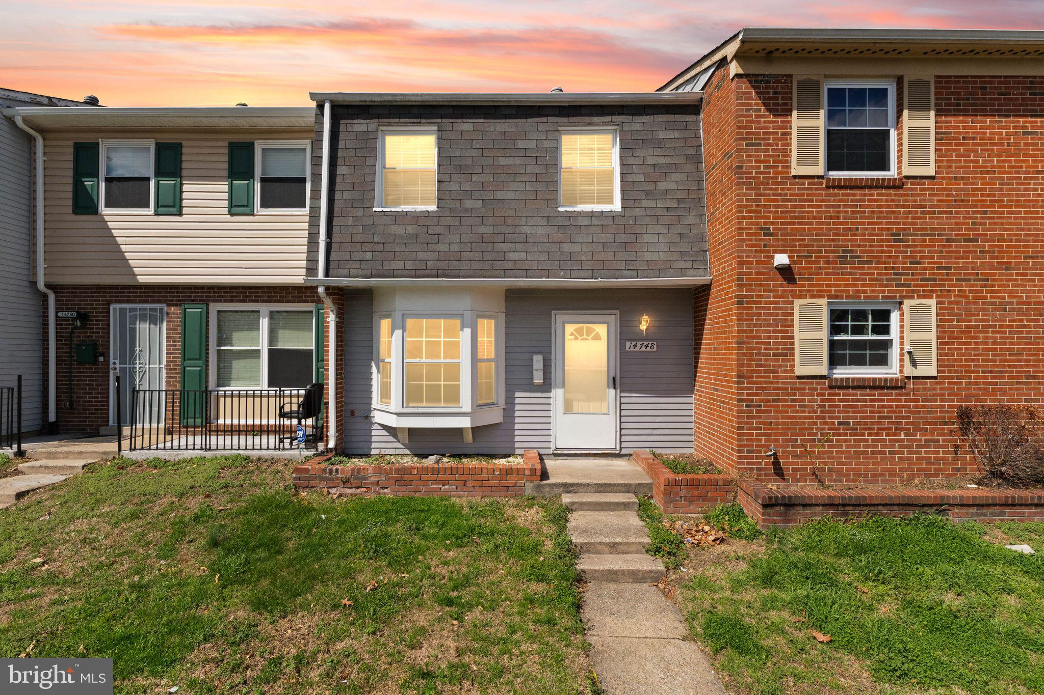 WILLOWBROOK - Residential