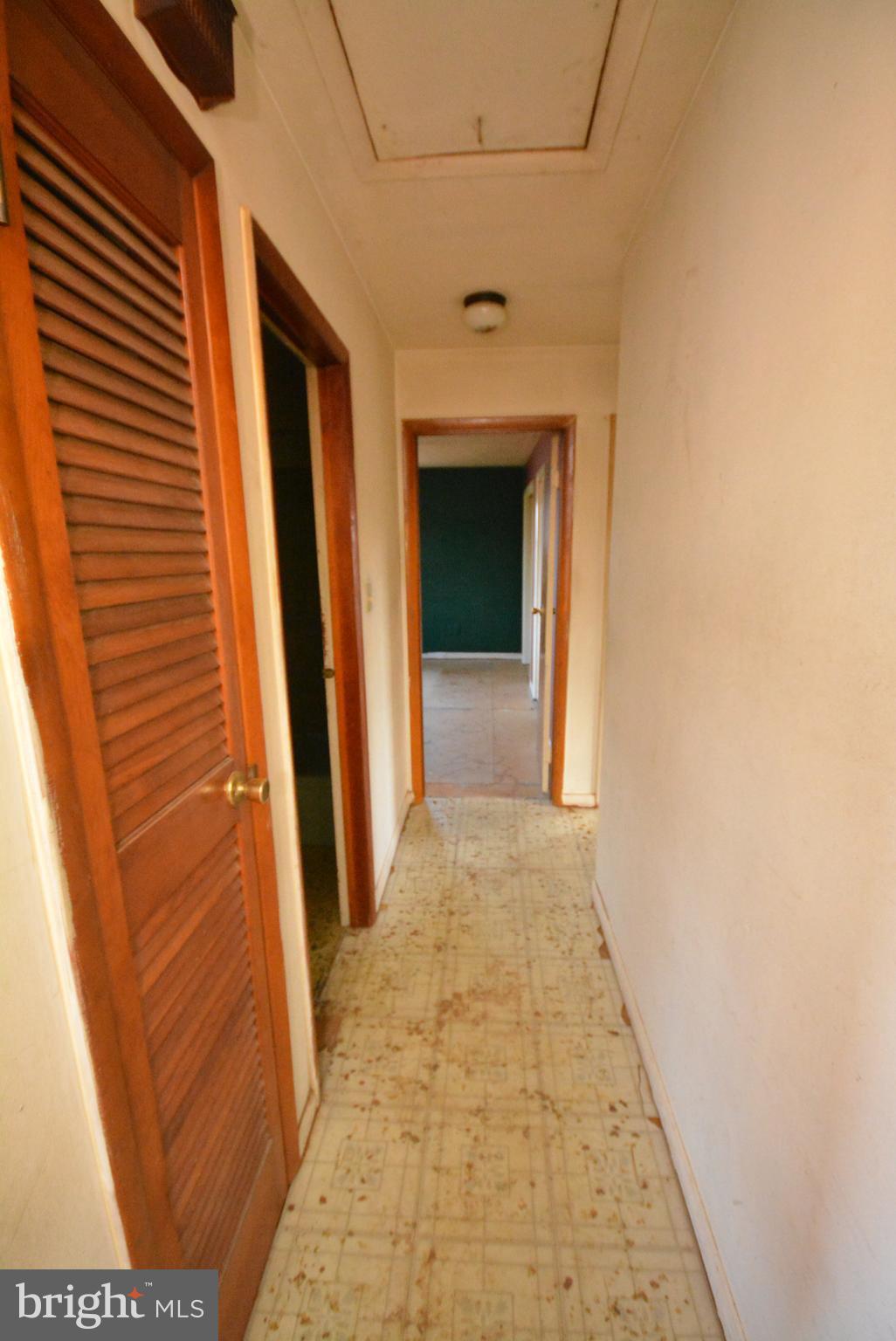 SHEN RIVER LAKES - Residential