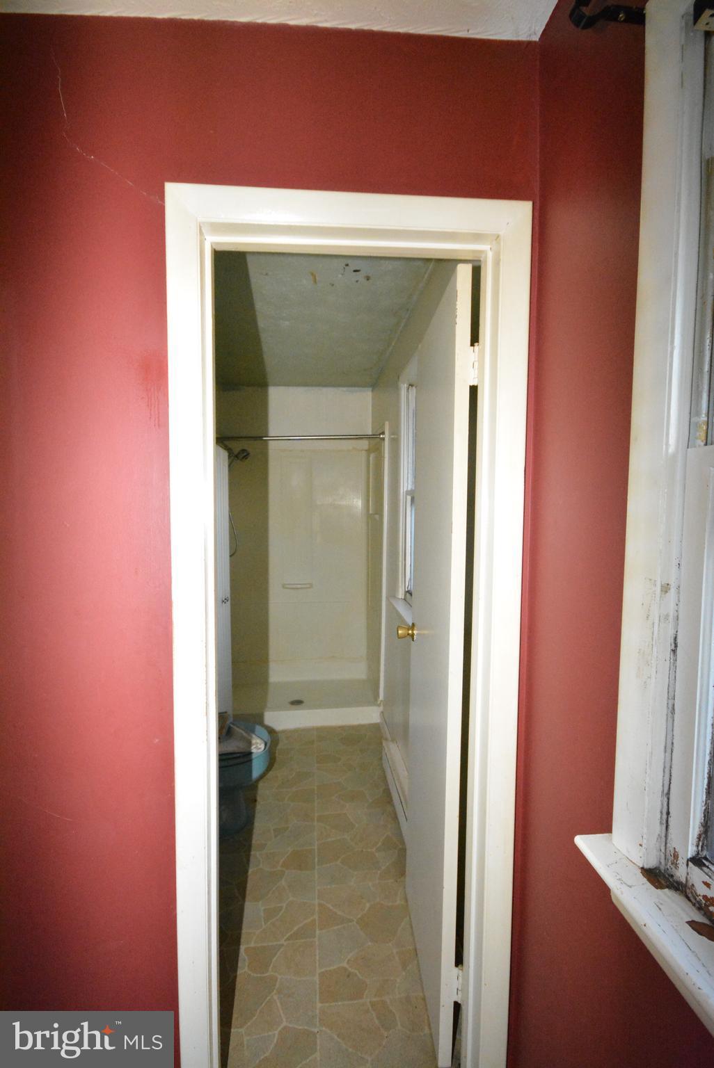 SHEN RIVER LAKES - Residential