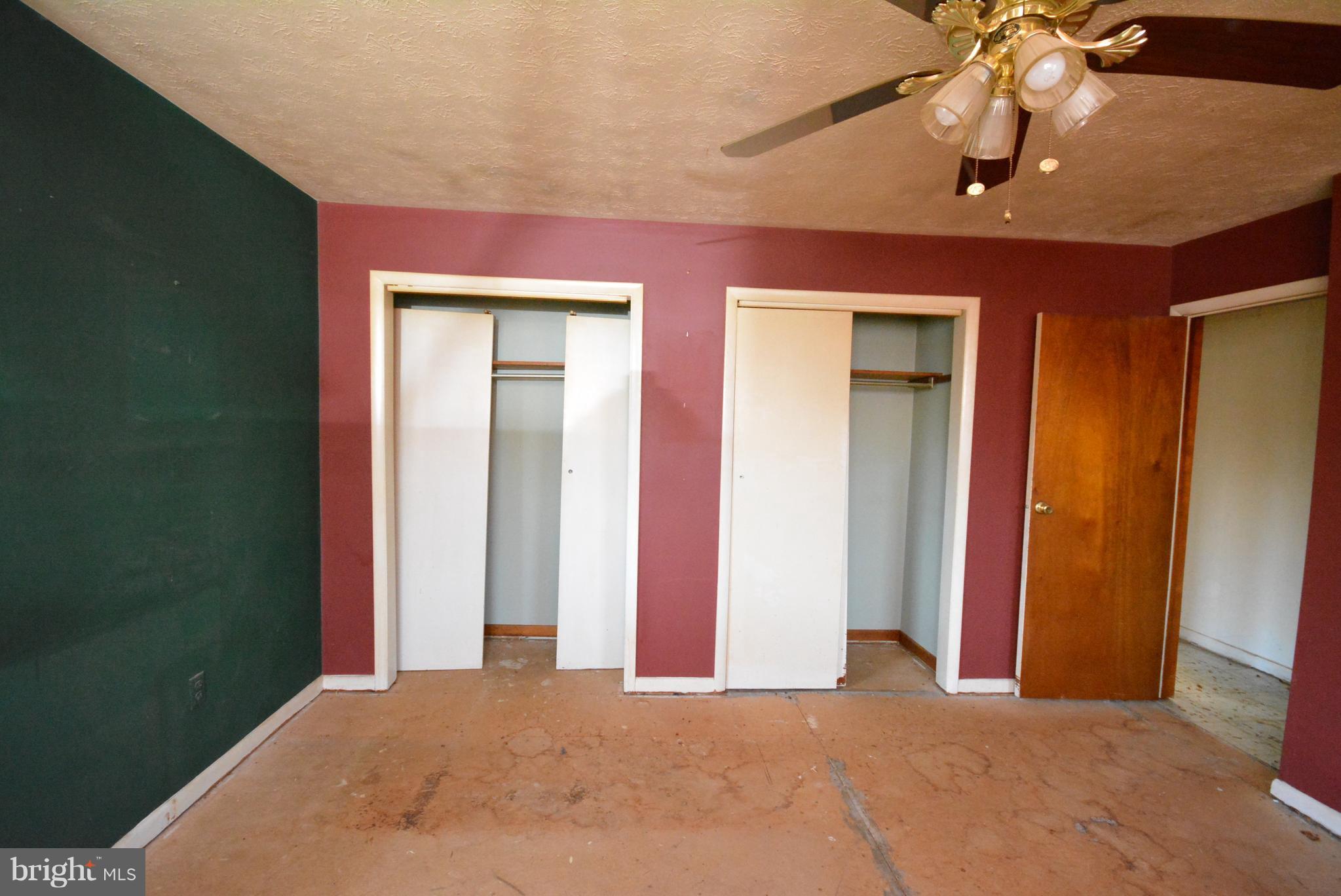 SHEN RIVER LAKES - Residential