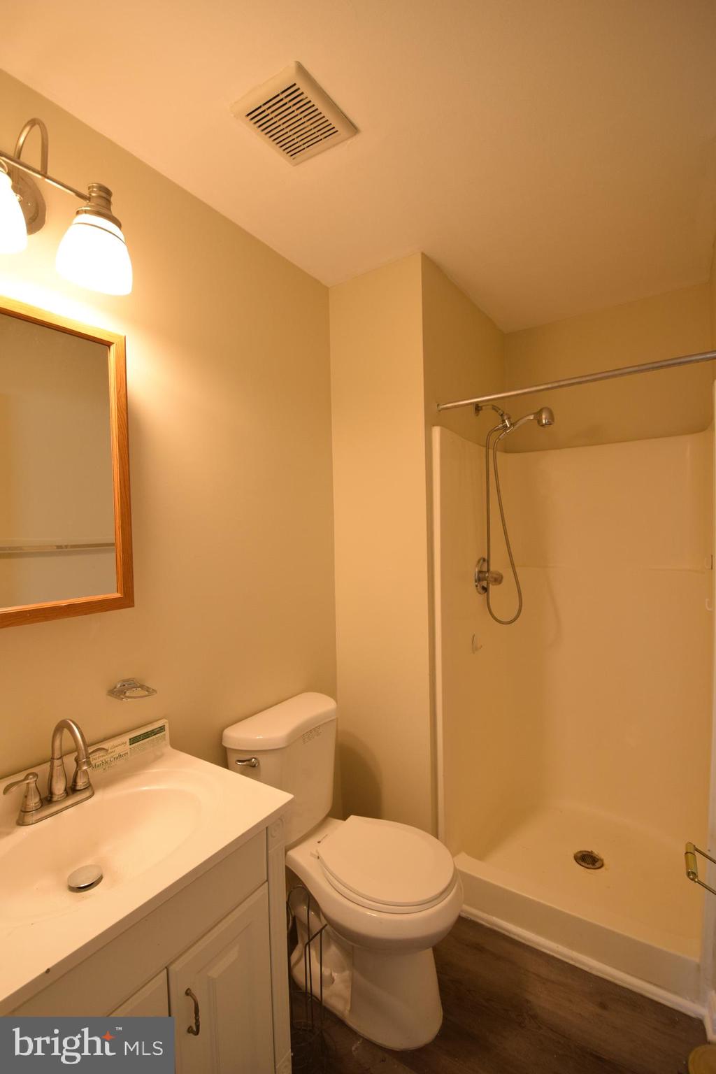 SAINT MORITZ VILLAGE - Residential Lease