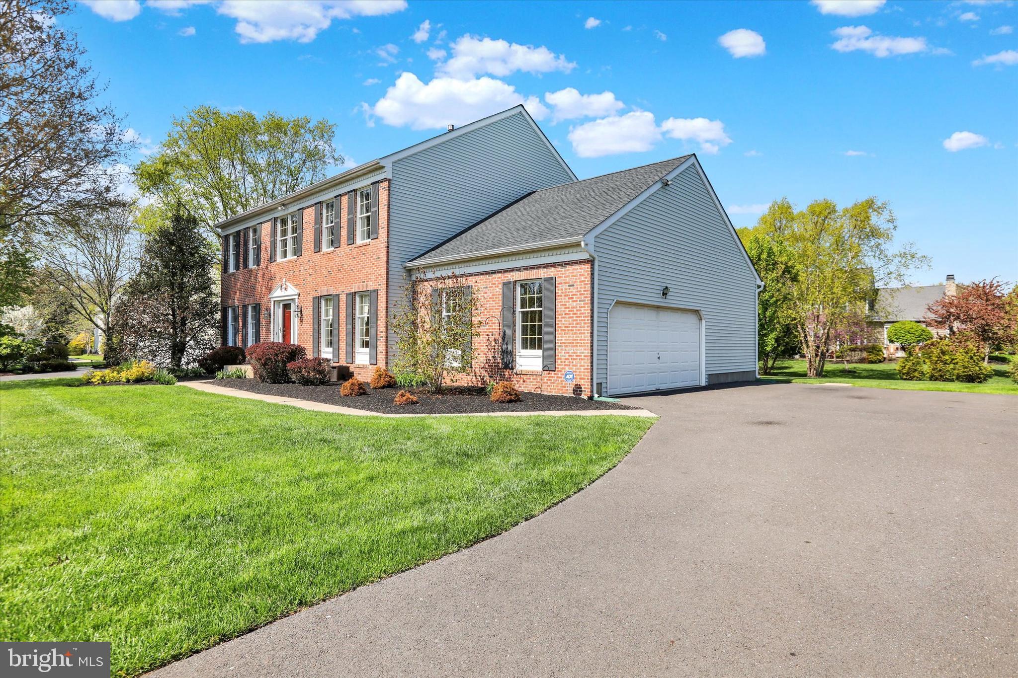 COLD SPRING HUNT - Residential