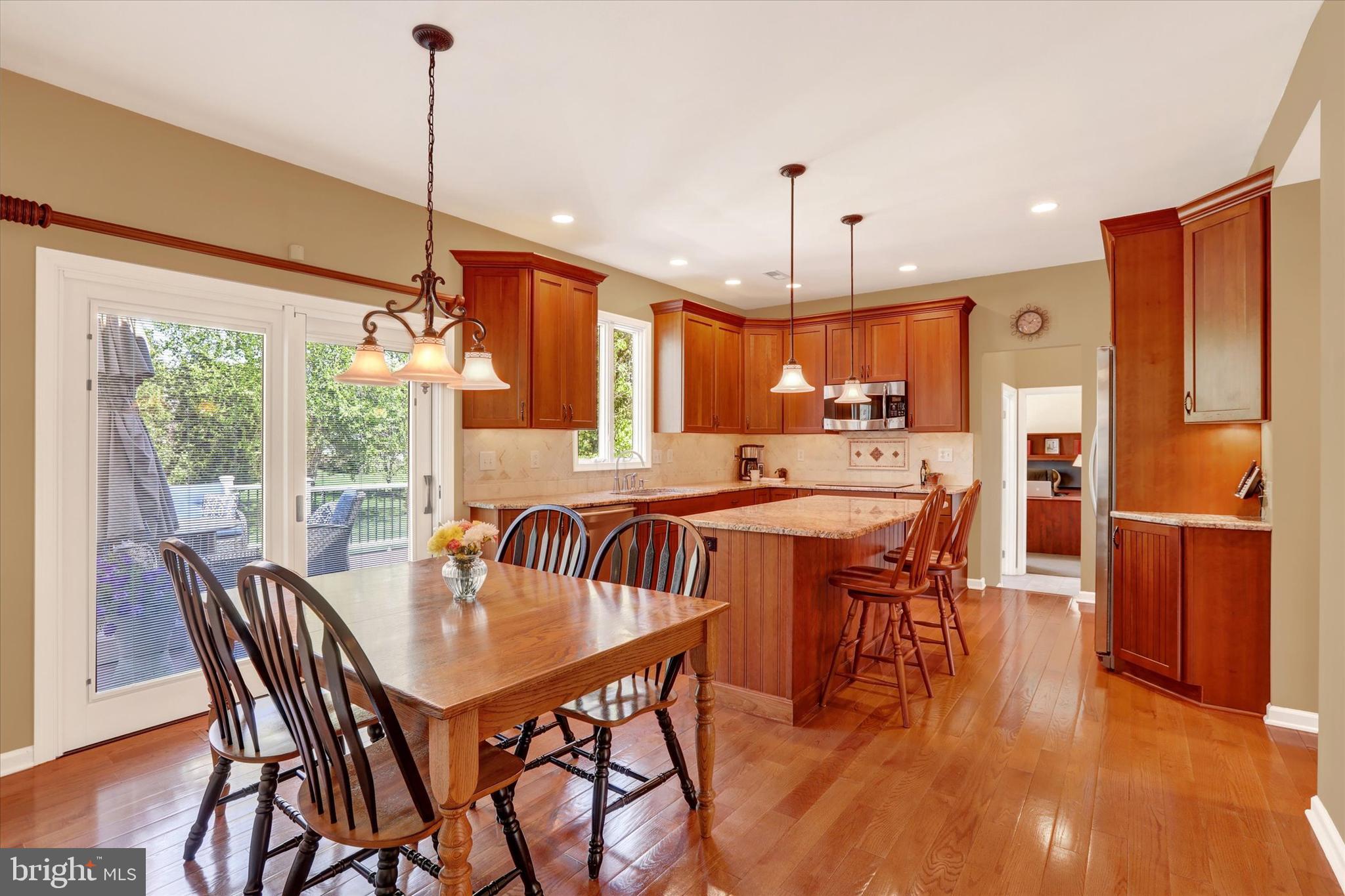 COLD SPRING HUNT - Residential