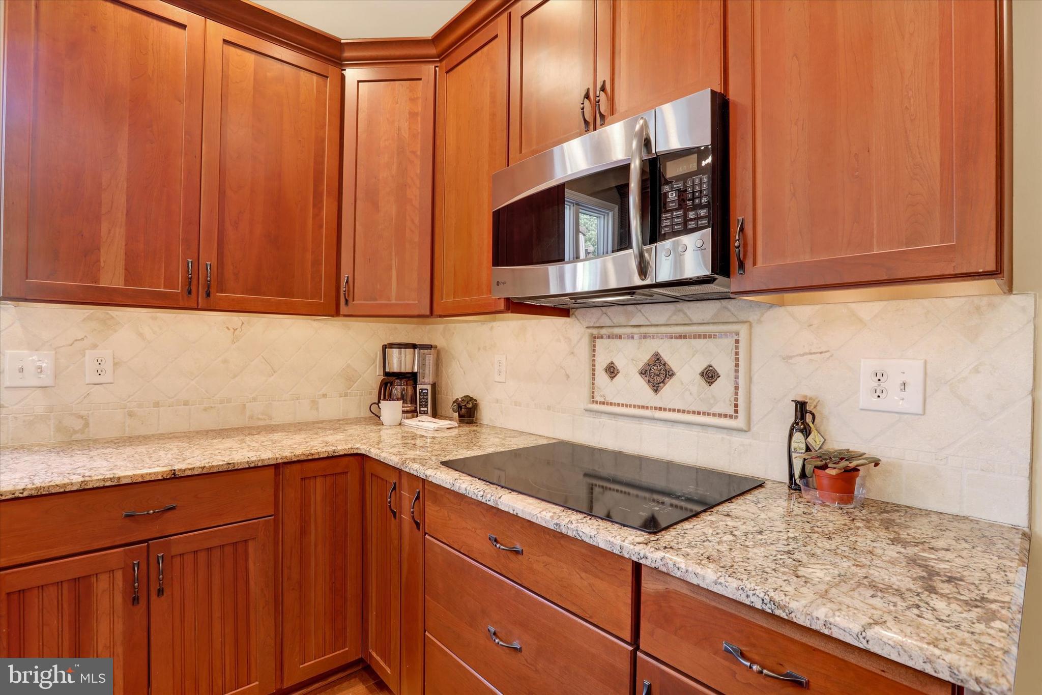 COLD SPRING HUNT - Residential