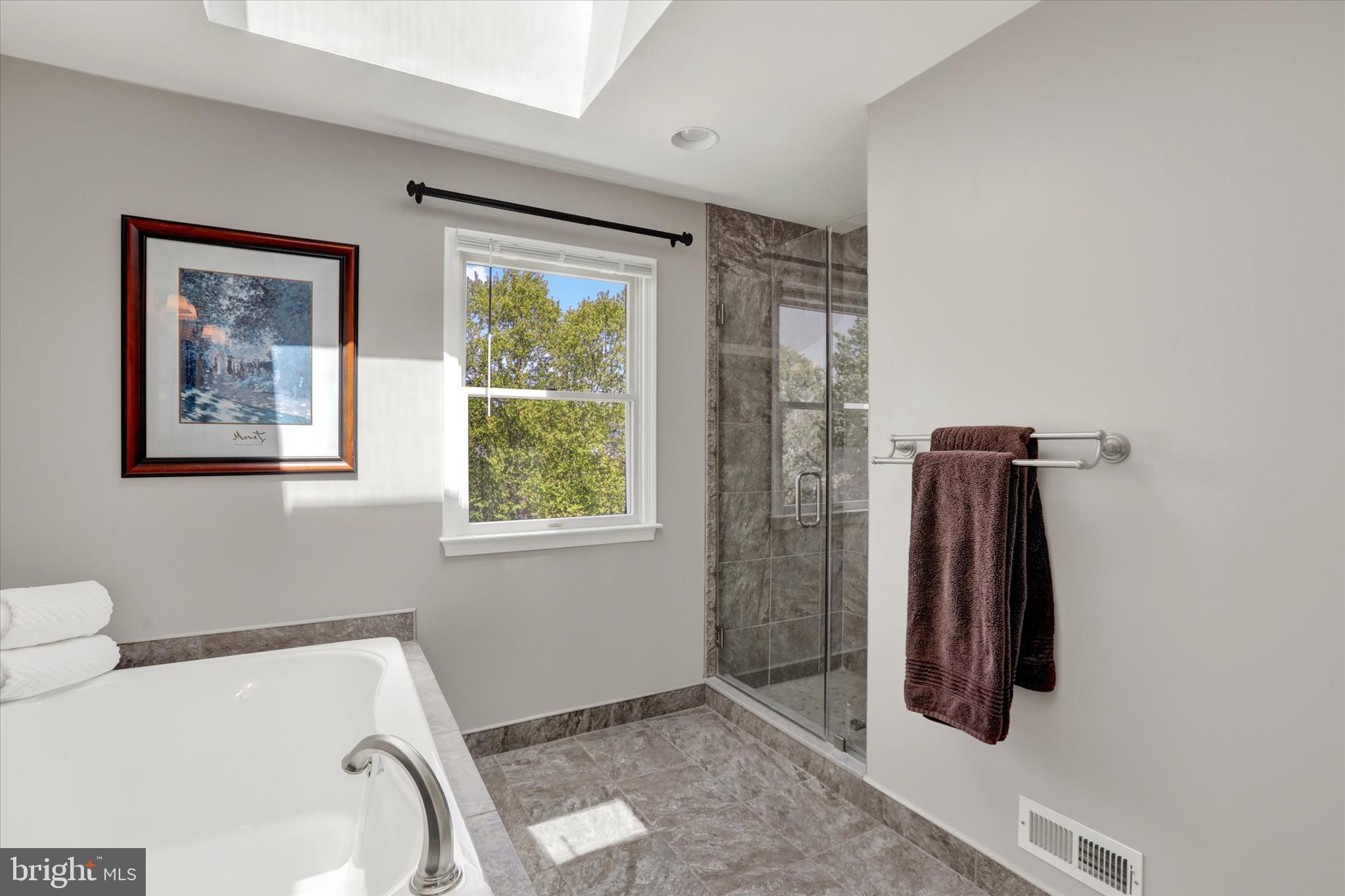 COLD SPRING HUNT - Residential