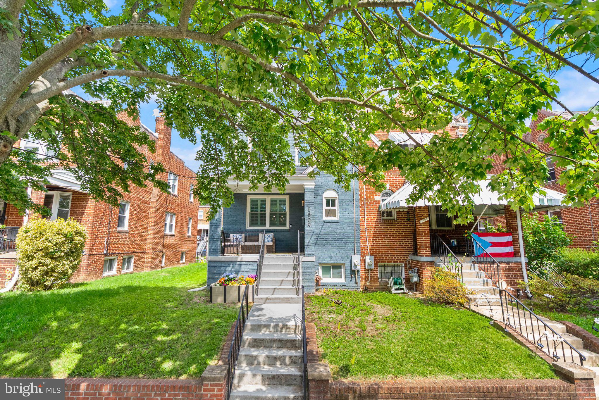 5809 3RD PLACE NW