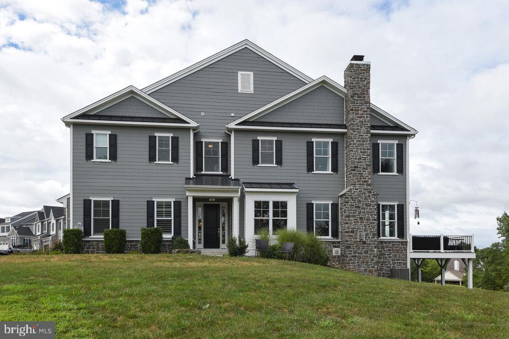 Photo of 8 Elizabeth Lane, DOYLESTOWN, PA 18901 (MLS # PABU2105594)