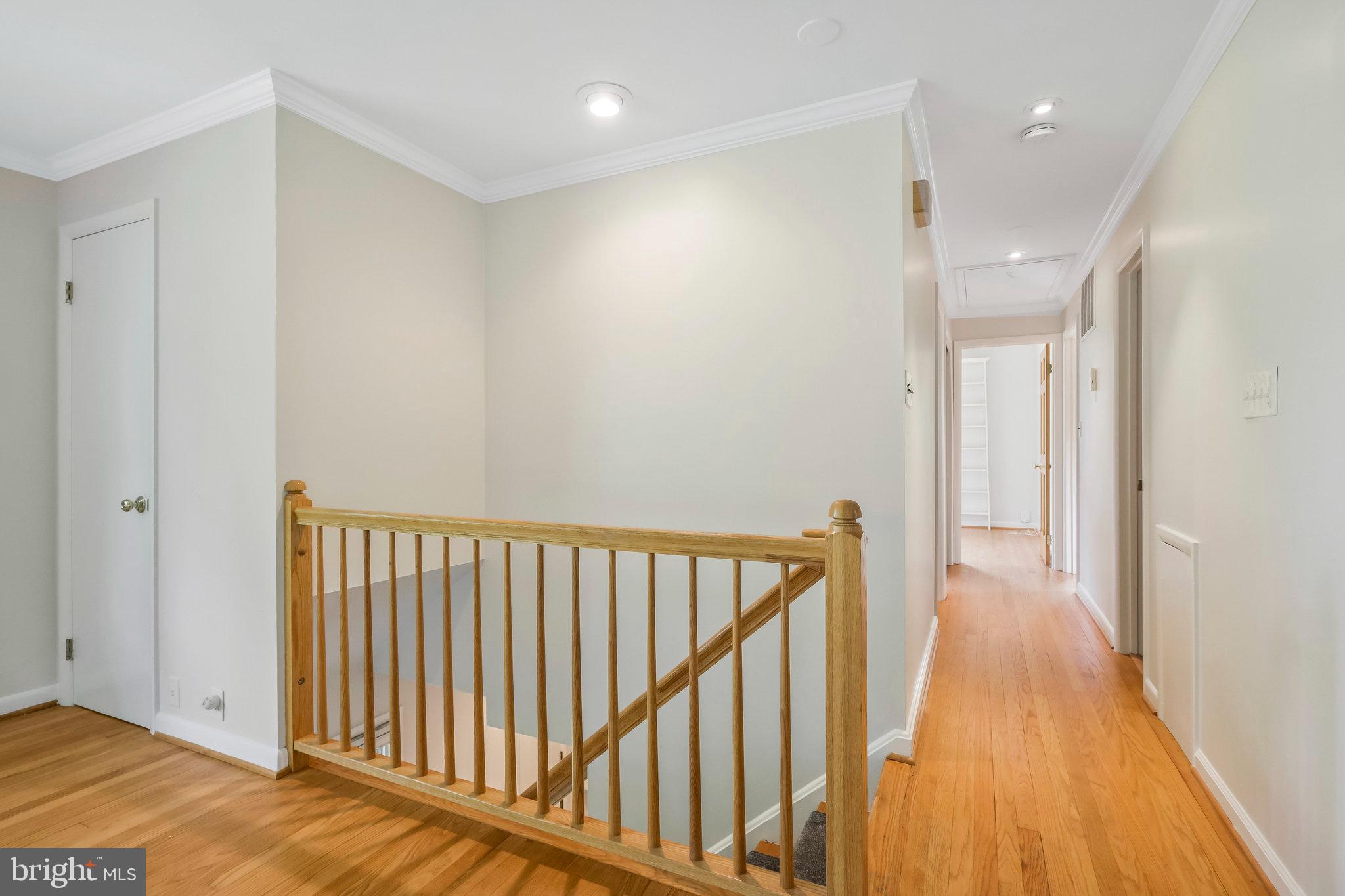 LAURA DRIVE - Residential Lease