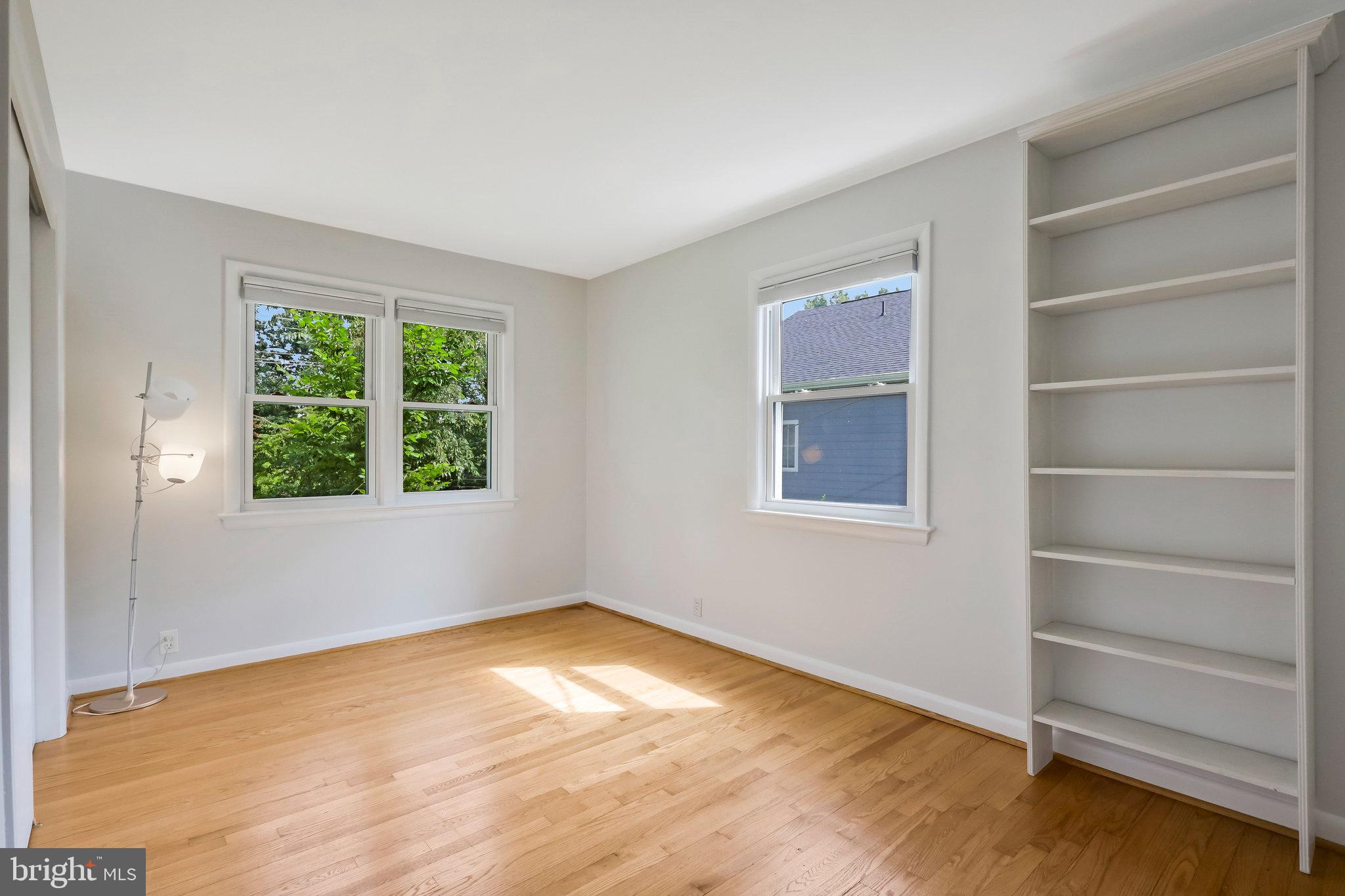 LAURA DRIVE - Residential Lease