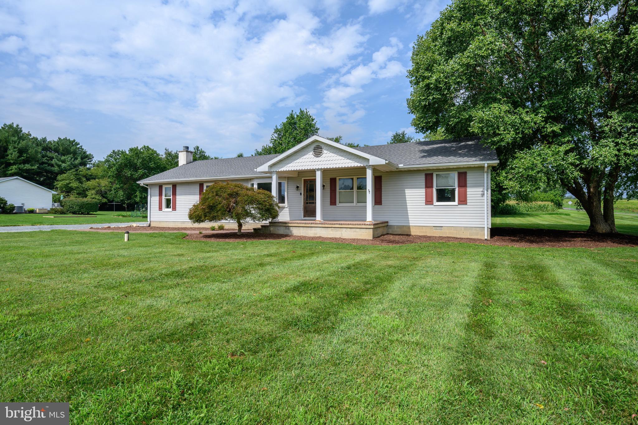 7982 RADCLIFFE ROAD
