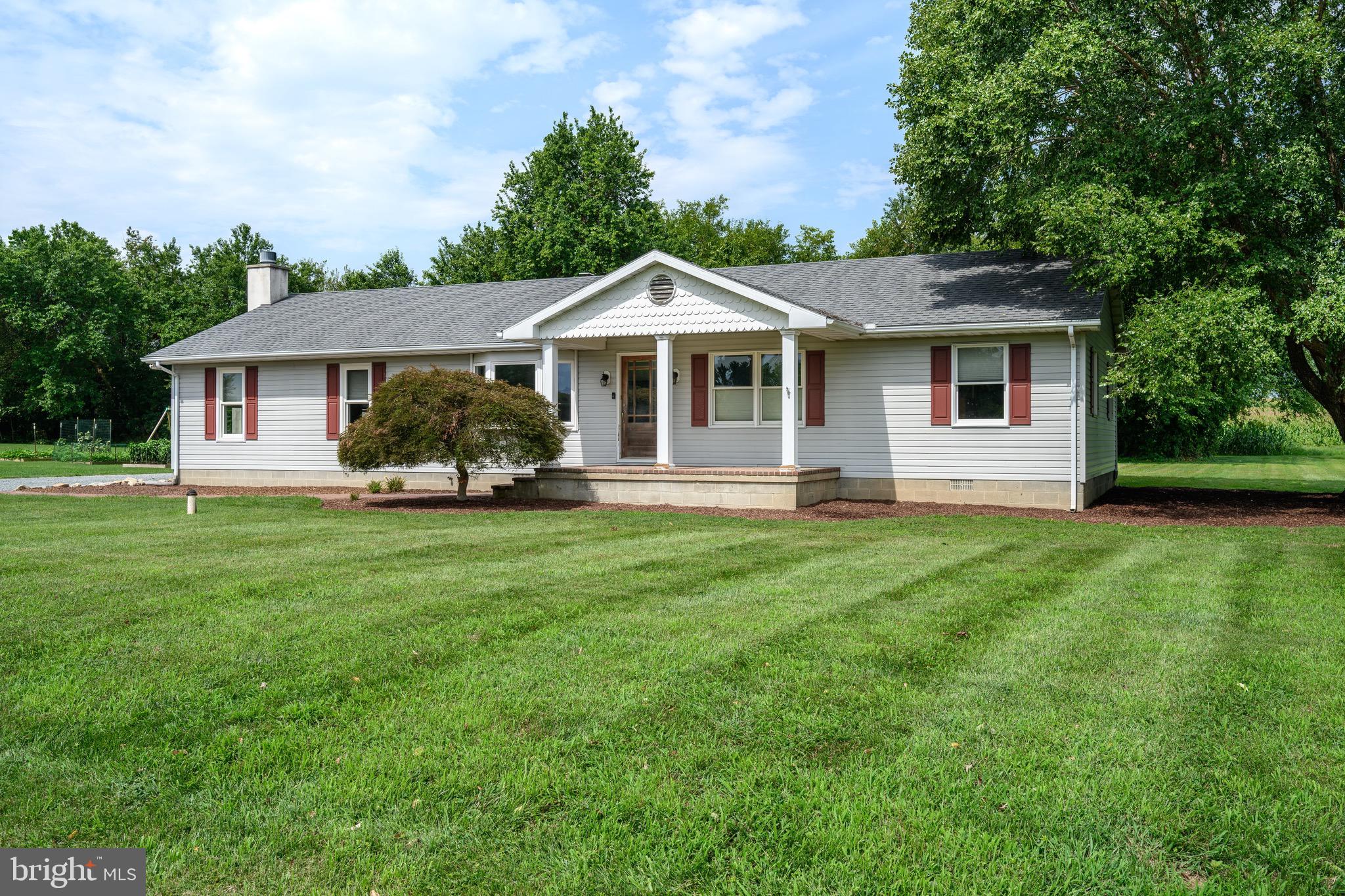 7982 RADCLIFFE ROAD