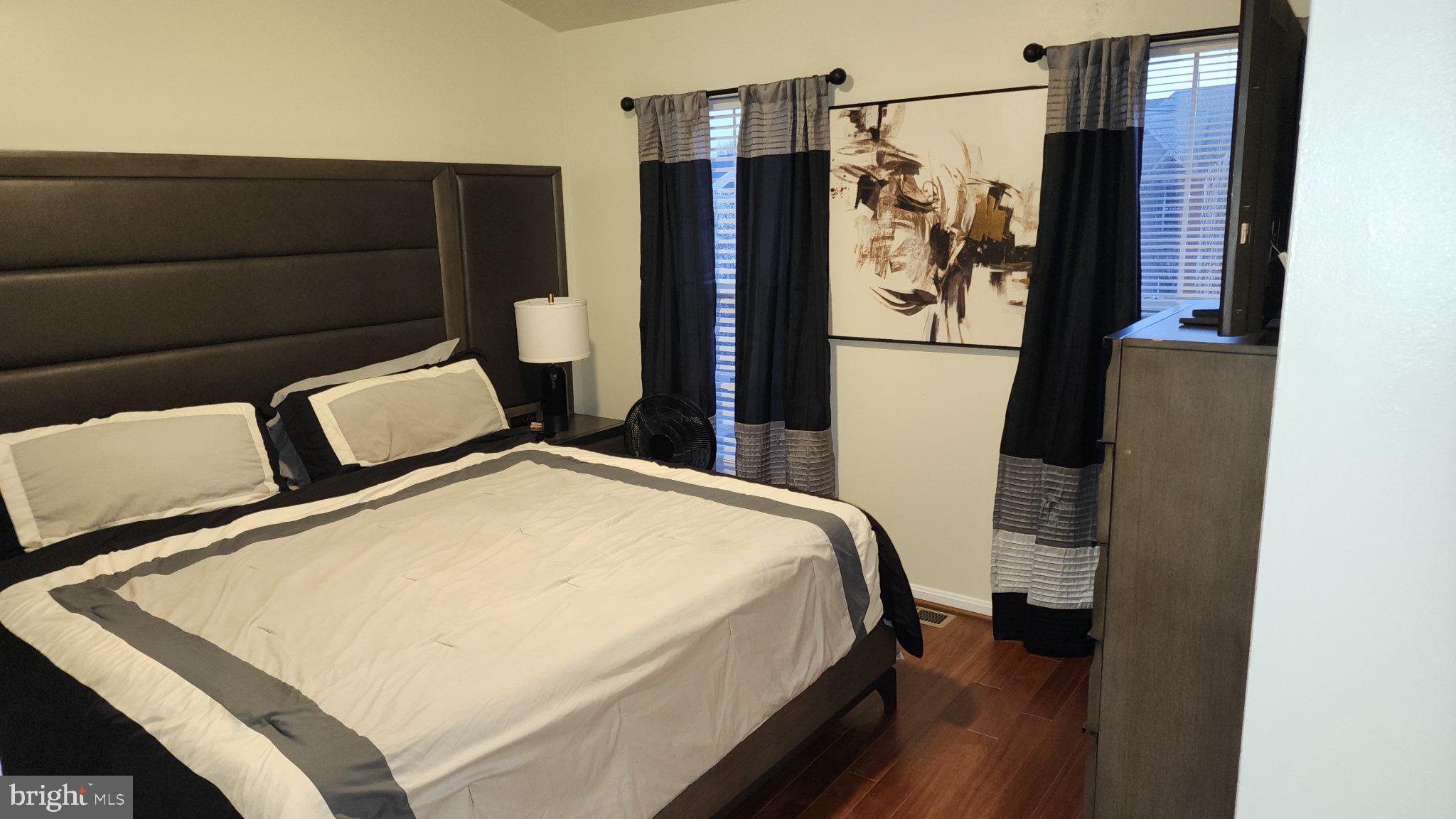 PENNSYLVANIA CROSSING - Residential