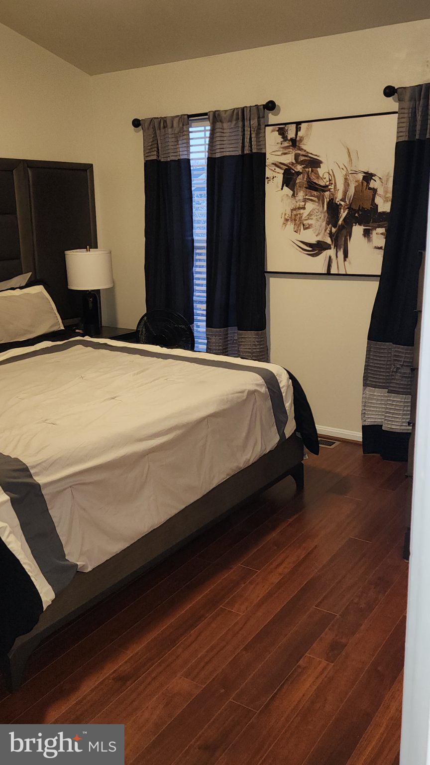 PENNSYLVANIA CROSSING - Residential