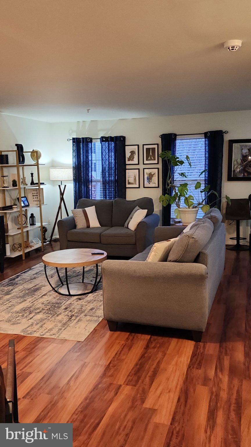 PENNSYLVANIA CROSSING - Residential