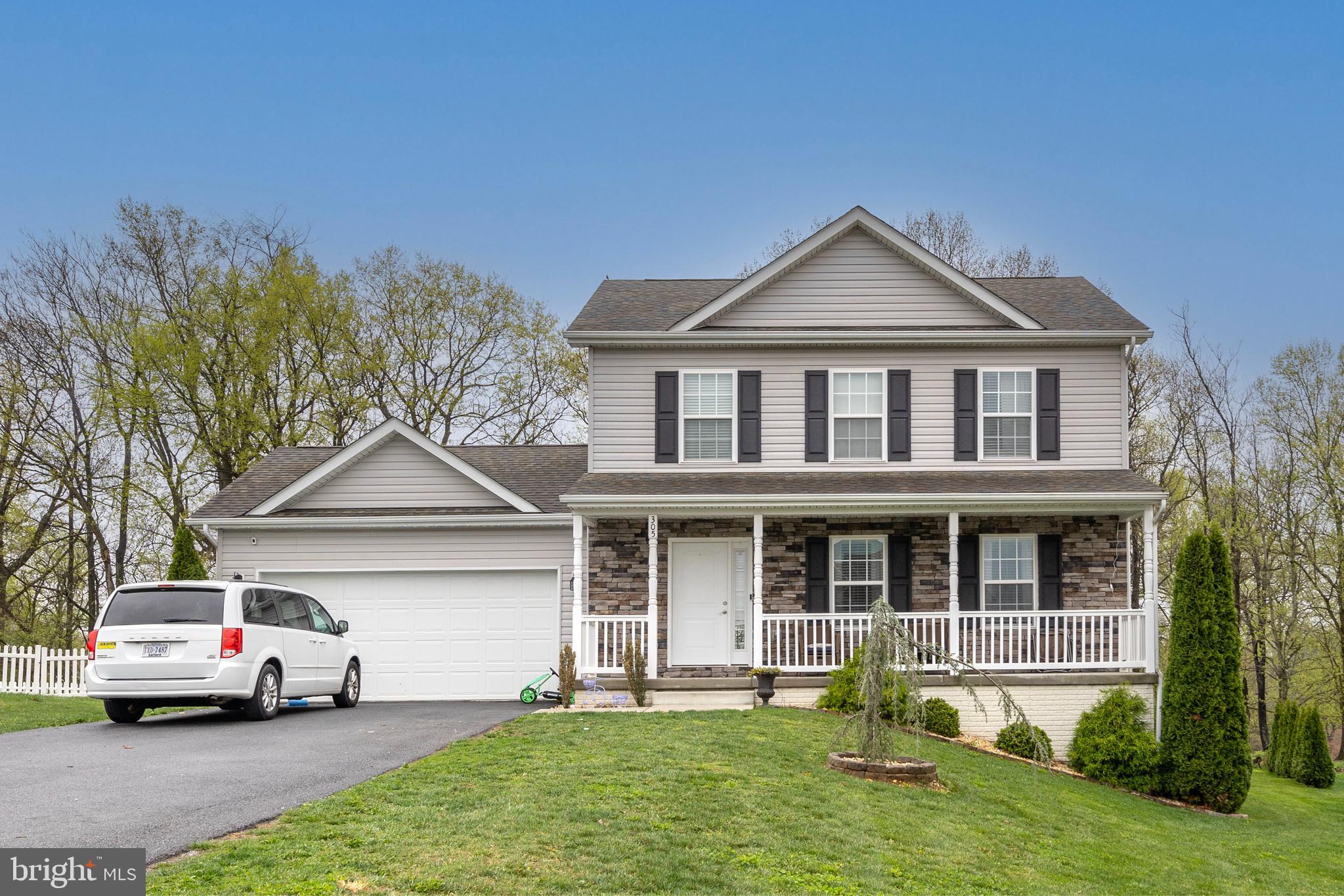 STONEY RIDGE - Residential Lease