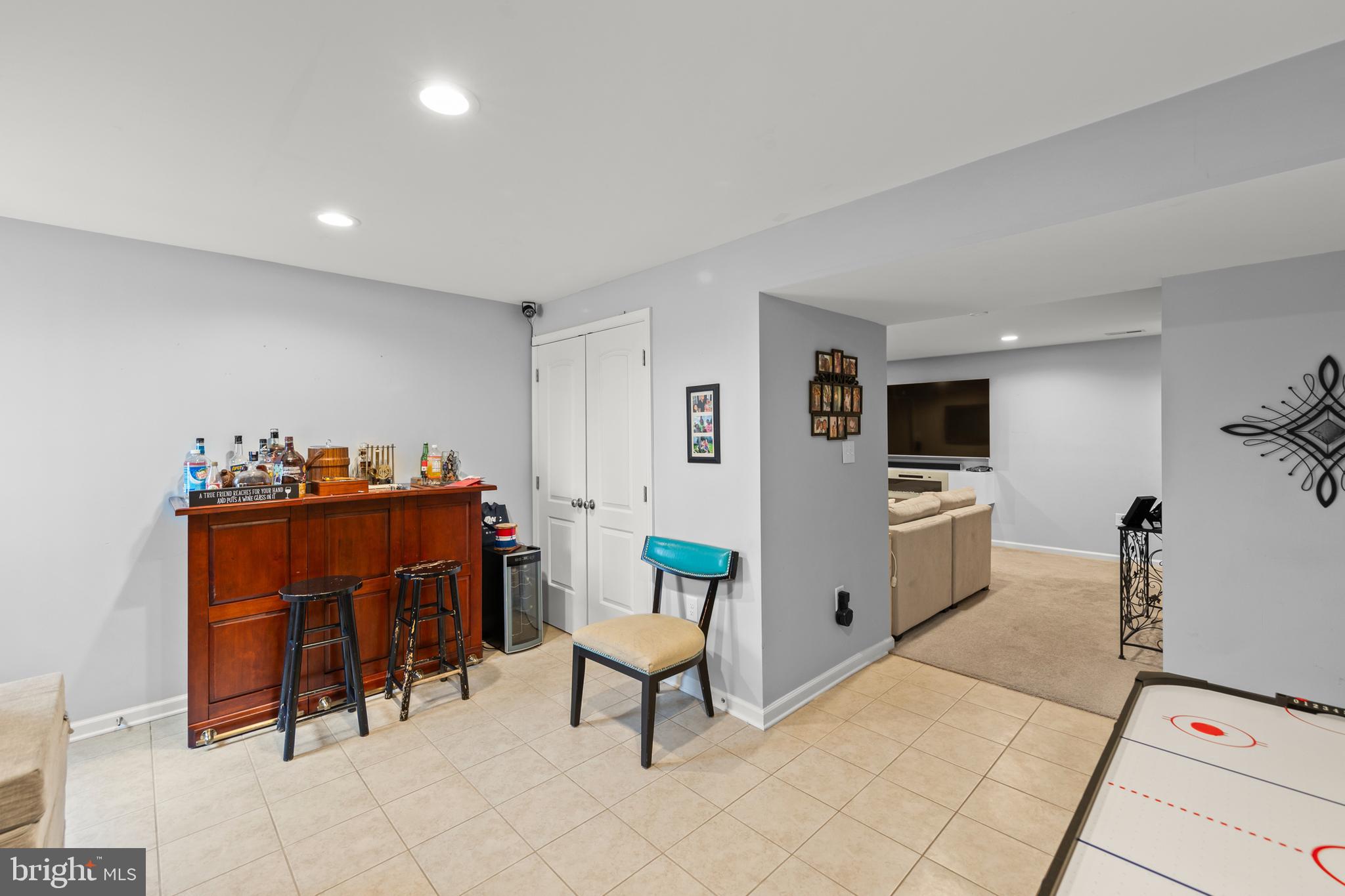 STONEY RIDGE - Residential Lease