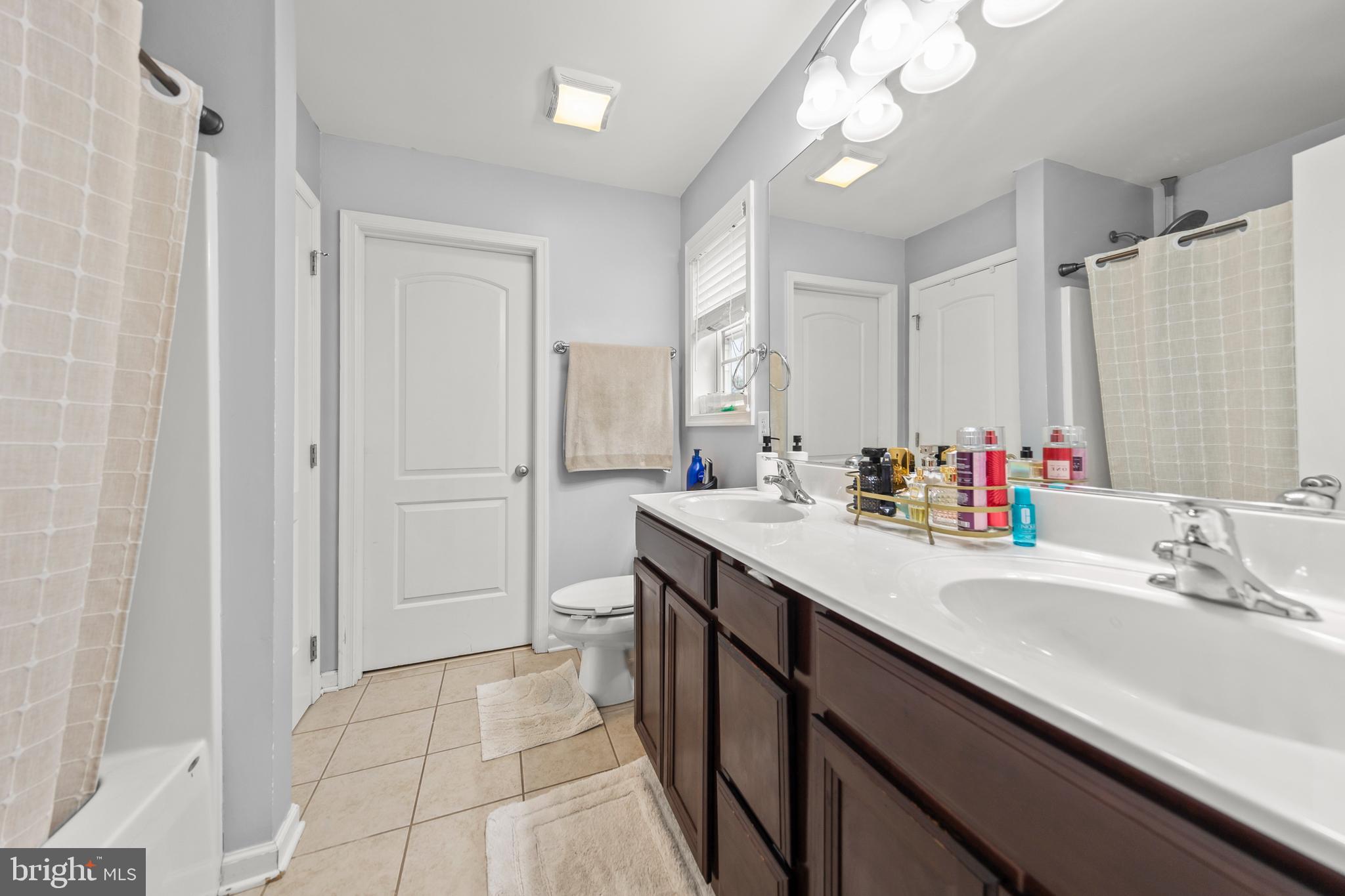 STONEY RIDGE - Residential Lease