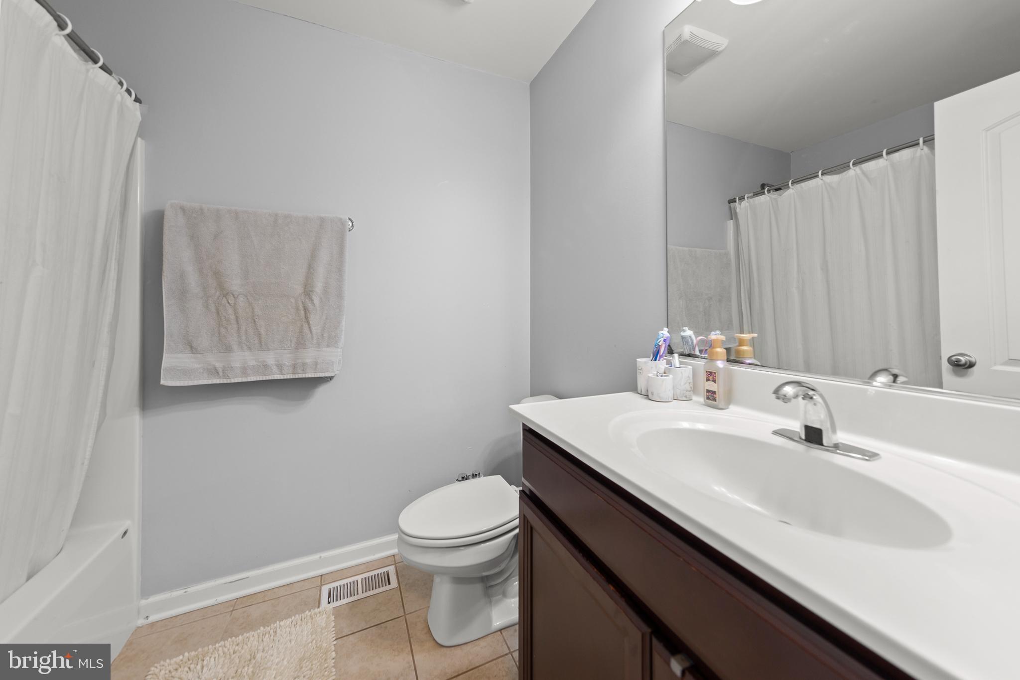 STONEY RIDGE - Residential Lease