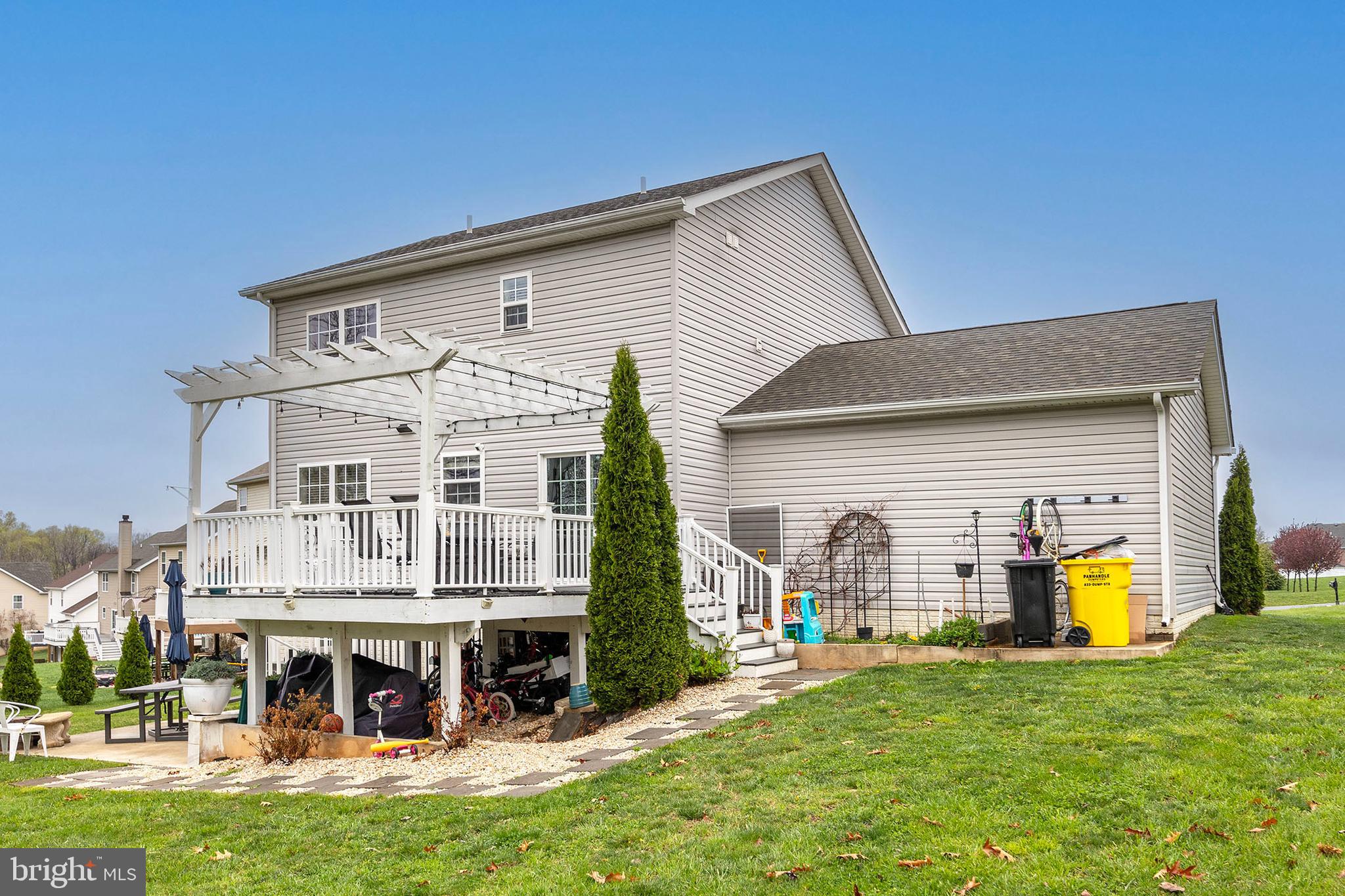 STONEY RIDGE - Residential Lease