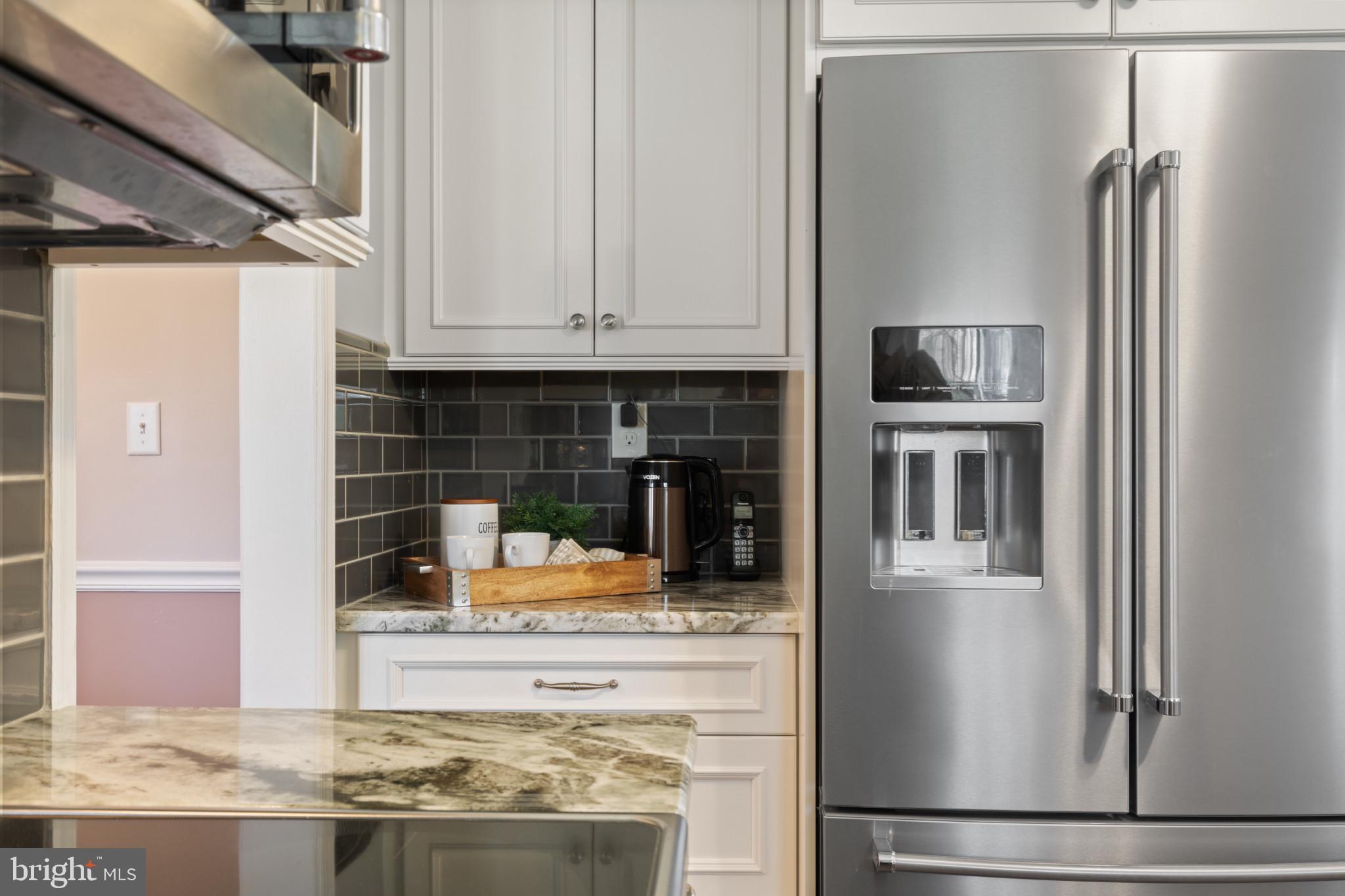 ADMIRAL HEIGHTS - Residential